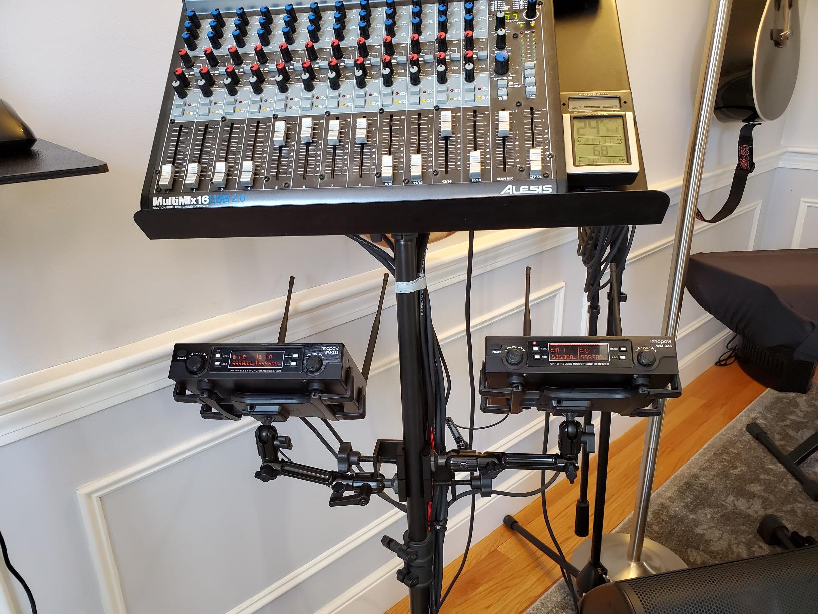innopow 4 Channel Wireless Microphones System, Quad UHF Cordless Mic Set,4 * 40 Groups Metal Handheld Dynamic, Auto Scan, Long Range 200-300Ft,16 Hours Use for Church,Singing Bands (WM500) customer photo 2