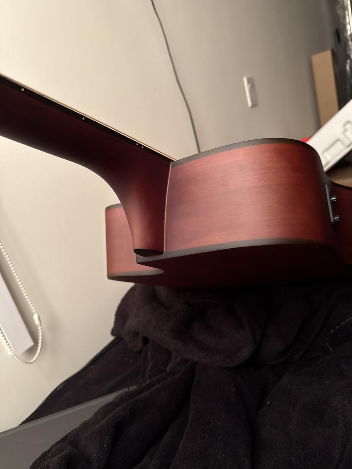 Fender FA-25CE Dreadnought Acoustic Electric Guitar, Beginner Guitar, with 2-Year Warranty, Includes Built-in Tuner and On-Board Volume and Tone Controls, Comes with Free Lessons, Sunburst customer photo 2
