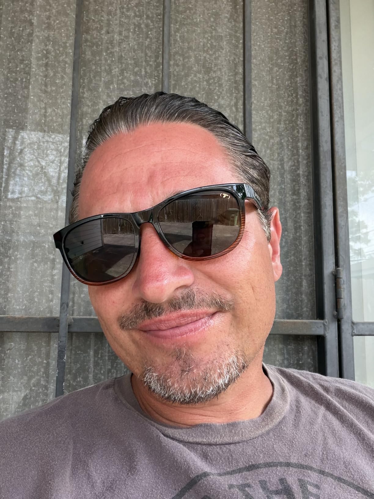 Tifosi Swank Lifestyle Sunglasses - Running, Cycling & Golf customer photo 1