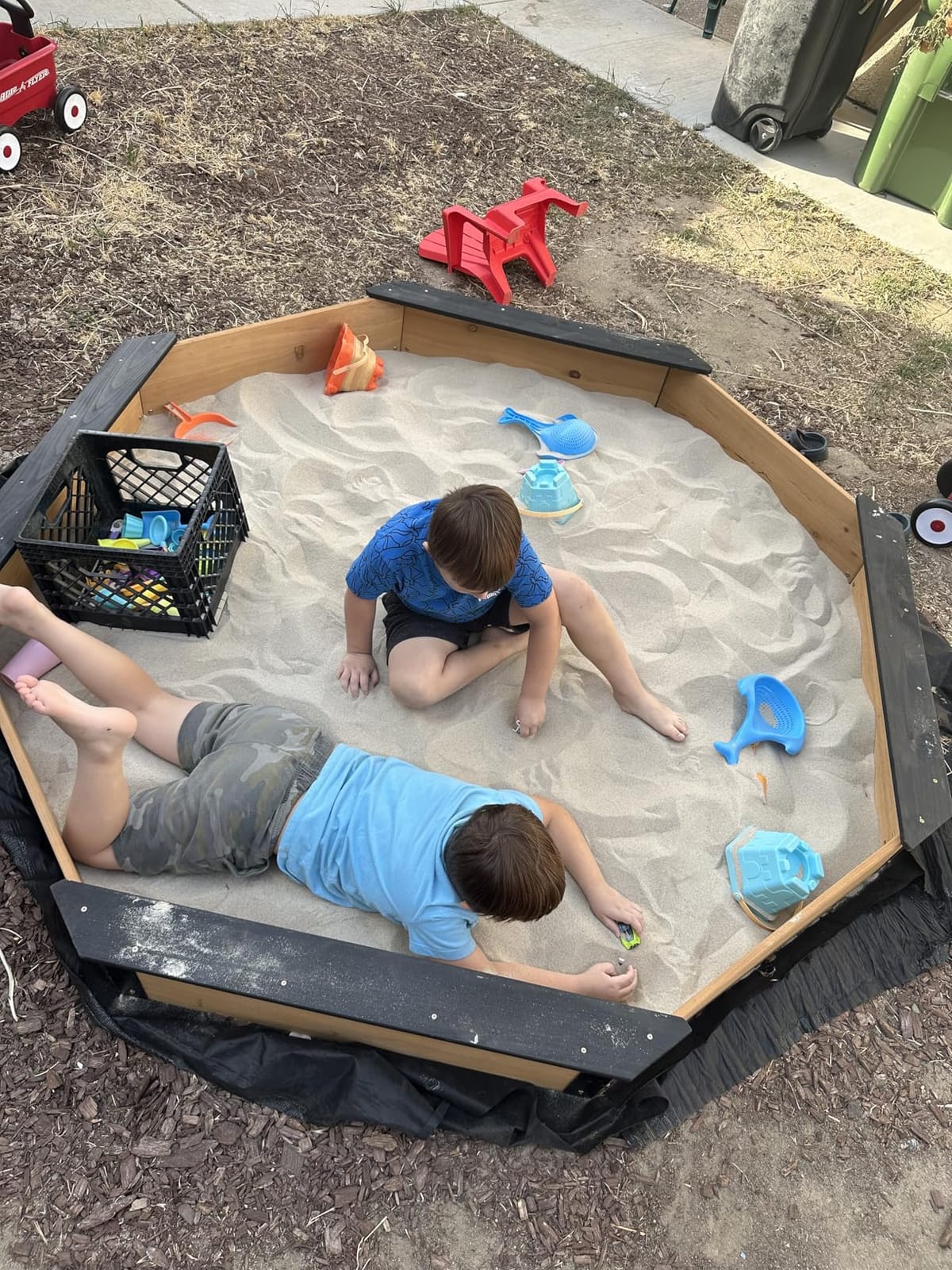 85''x78''x9'' Octagon Sandbox with Cover for Kids Outdoor Play, Wood Large Sandpit with 4 Benches, Quick Easy Install, US. Patented customer photo 1