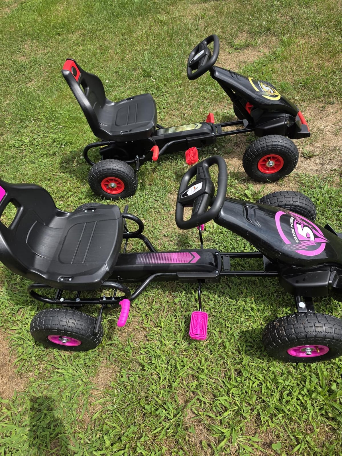 Aosom Kids Pedal Go Kart Ride-on Toy Ergonomic Comfort Ages 5-12 Green customer photo 2