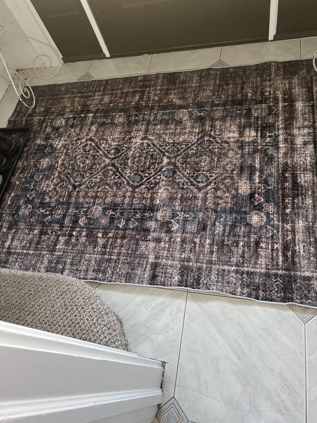 CHAMPLANT 6'x9' Washable Vintage Area Rug Boho Chic Medallion Distressed Design Non-Shedding Easy Care Ideal for High Traffic Areas in Living Room Bedroom Kitchen Office Large Carpet customer photo 1