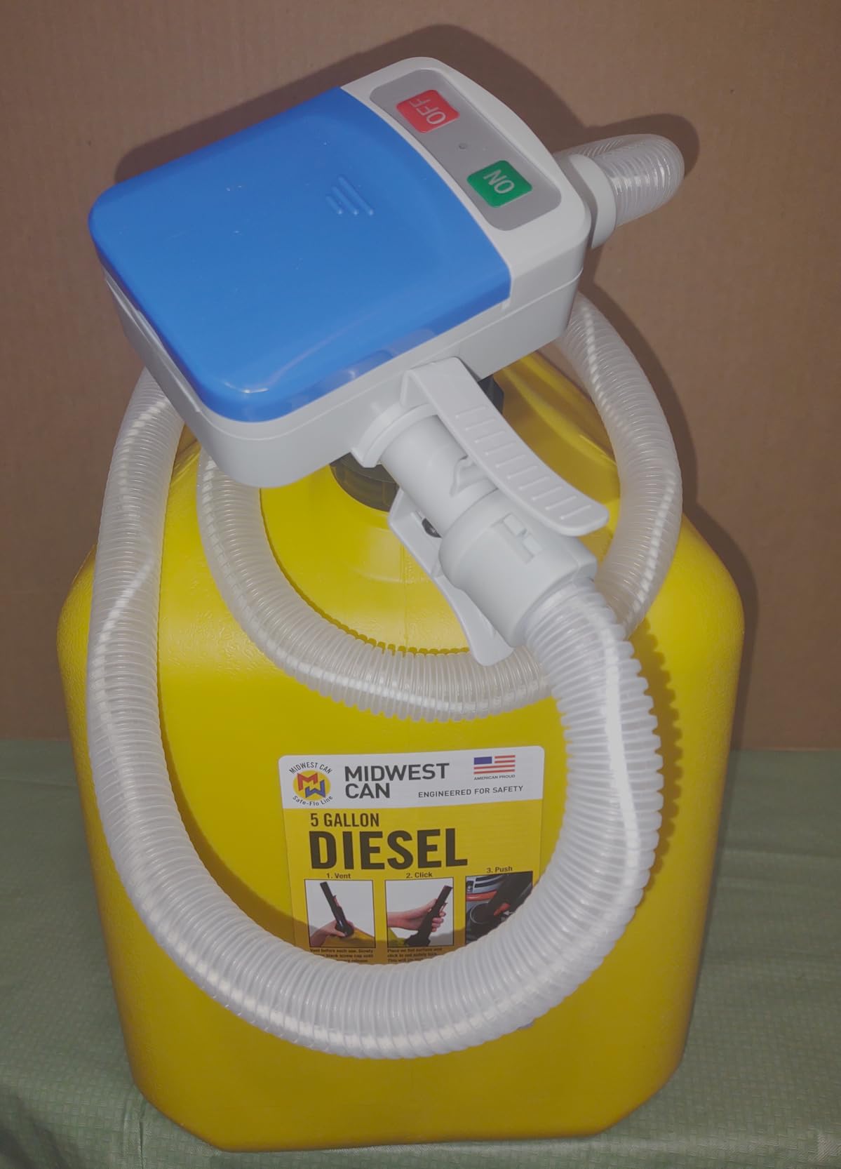 3.2GPM Portable Fuel Transfer Pump with Auto-stop Sensor, Red customer photo 1