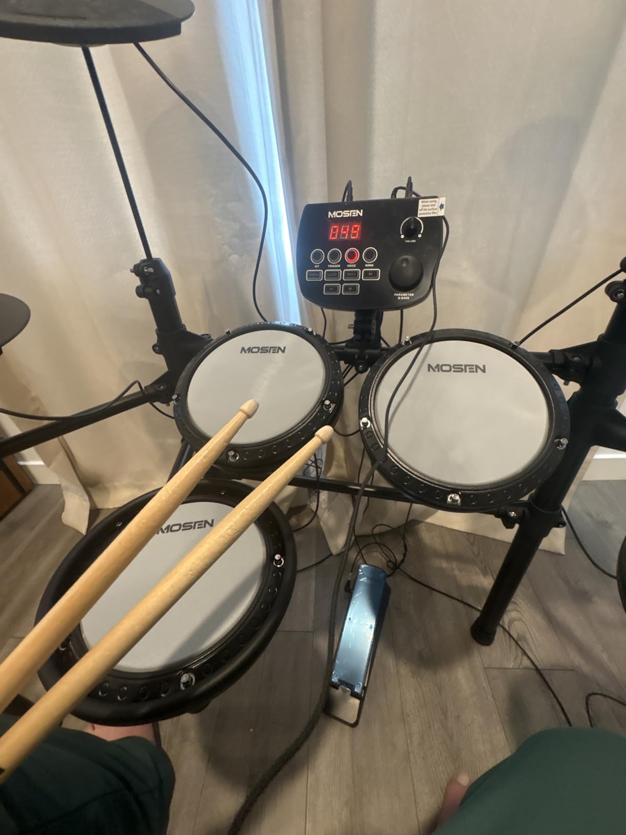 MOSEN Quiet Electric Drum Set Beginner,195+ Sounds & 25 Drum Kits,MED-X3 customer photo 1