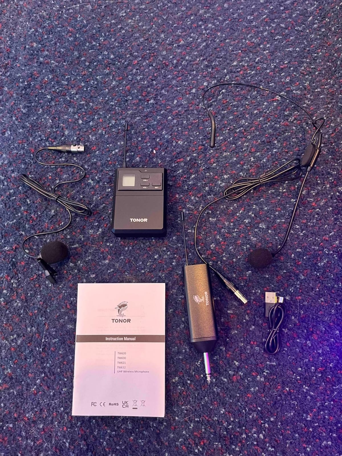 TONOR UHF Wireless Microphones System with Headset/Lavalier Lapel Mics, Bodypack Transmitter, Receiver, 4 * 10 Channels, 90 m/295ft Range for Live Singing Karaoke Church Party DJ, 4 Bodypack Mics customer photo 1