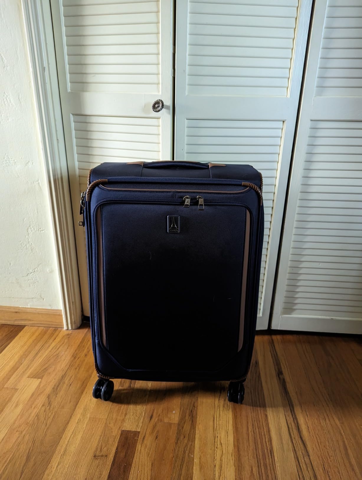 Travelpro Crew Classic Softside Checked Luggage, Blue, 29-Inch customer photo 2