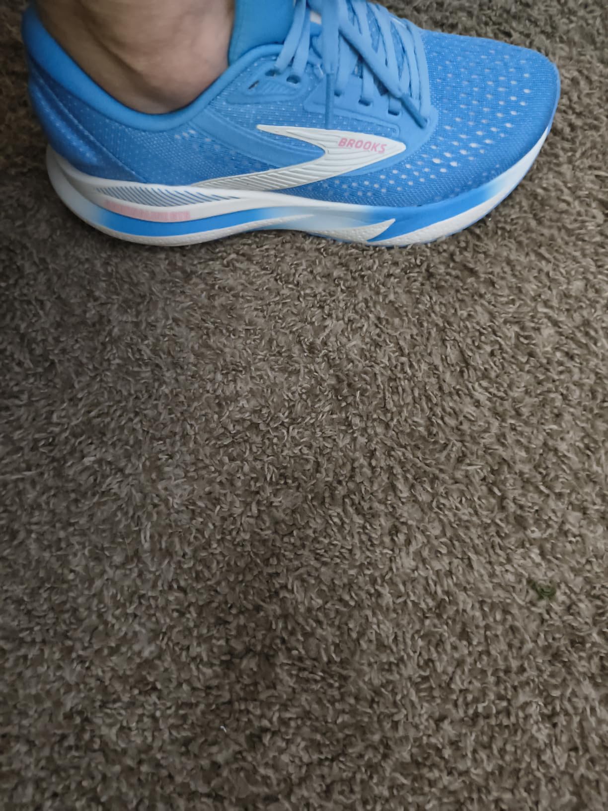Brooks Women’s Adrenaline GTS 24 Supportive Running Shoe customer photo 2