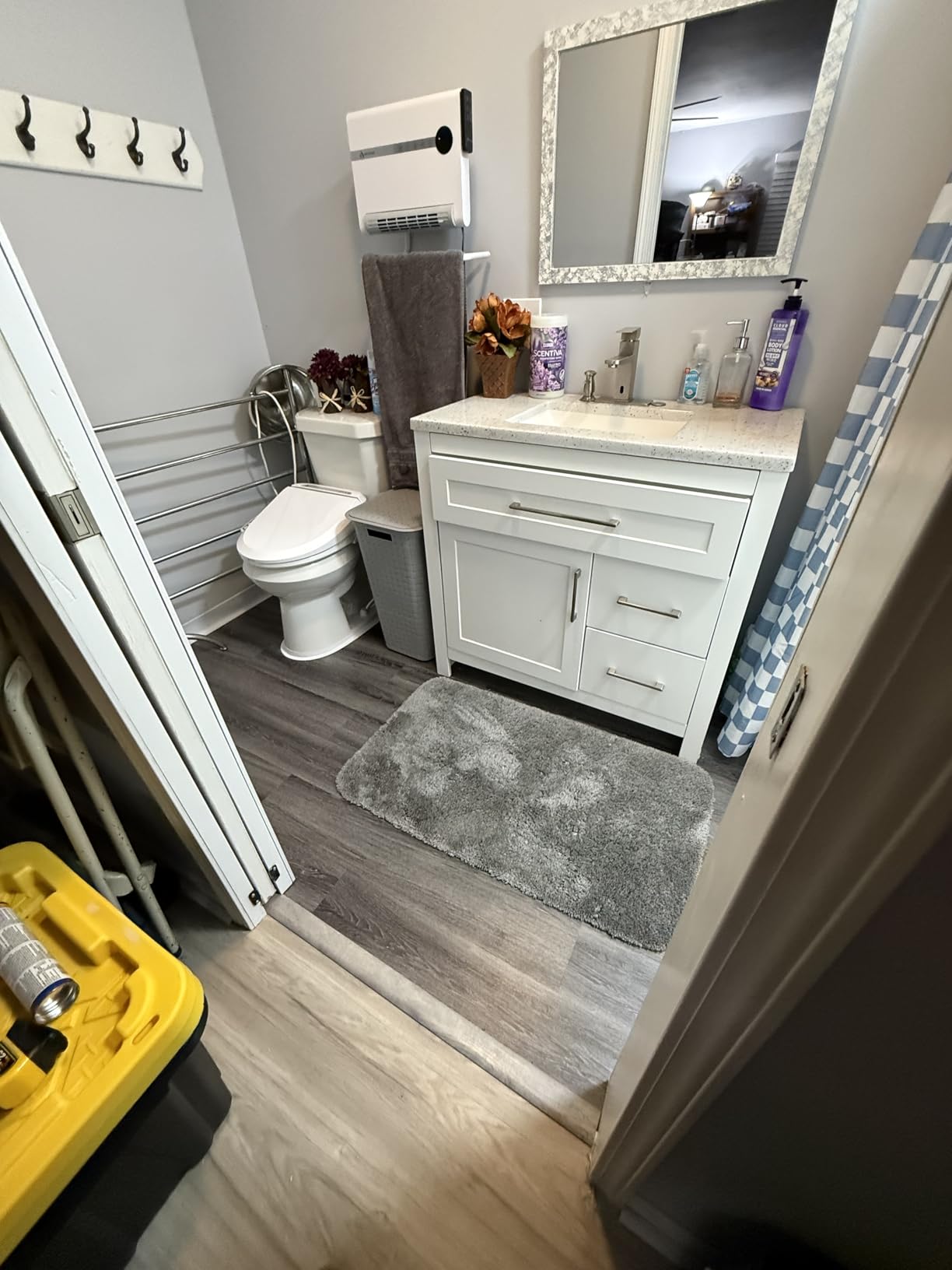 INMOZATA 36 Pack Peel and Stick Floor Tile Waterproof Vinyl Plank Flooring customer photo 1