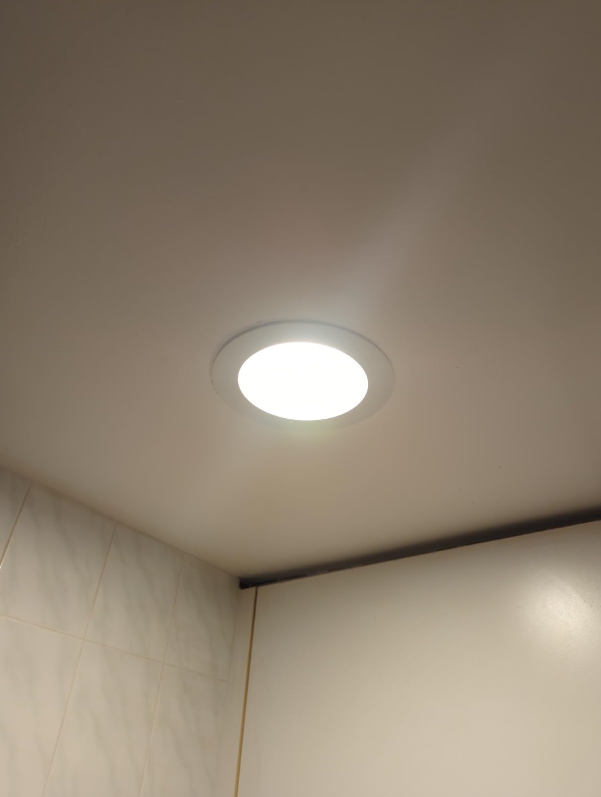Sunco 6 Pack 6 Inch Retrofit LED Recessed Lights, 5CCT, 15W=120W, Dimmable customer photo 1