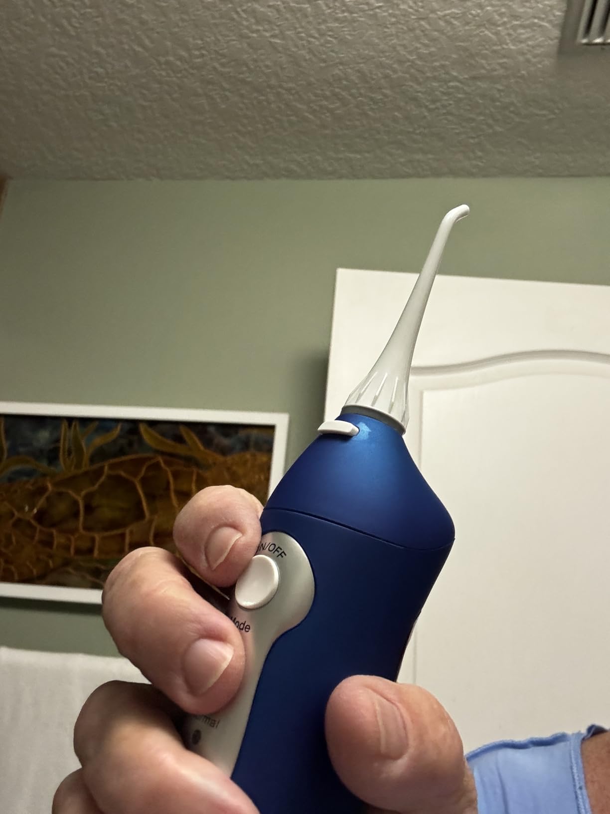 AquaSonic Water Flosser - Cordless Rechargeable Water Flossers for Teeth Cleaning - Waterproof Aqua Flosser, Portable Oral Irrigator for Dental Cleaning with 5 Jet Tips - Braces Home Travel customer photo 2