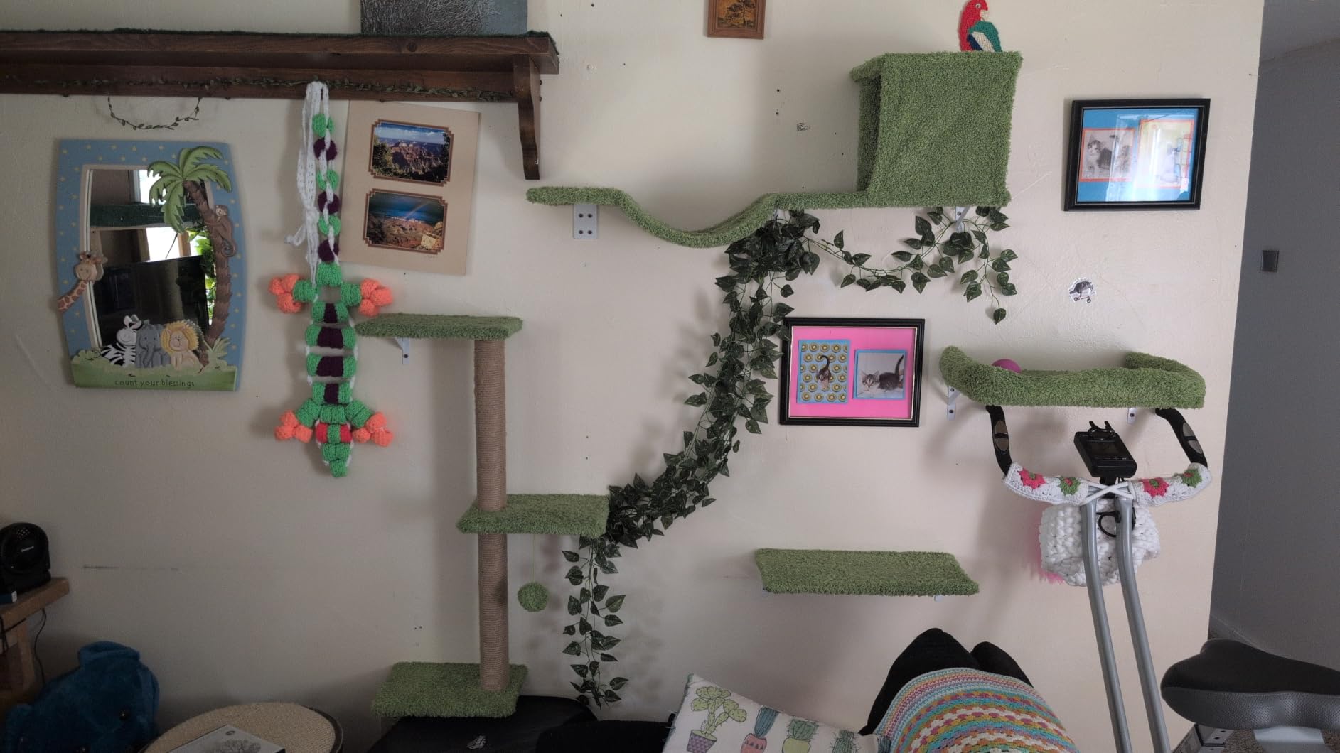 FUKUMARU Cat Wall Shelves, 4 in 1 Set, Grey customer photo 2