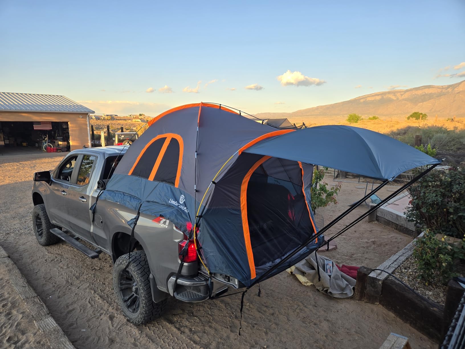 Umbrauto Truck Bed Tent with Awning: 6.4-6.7FT PU3000mm Waterproof Tailgate Pickup Truck Tents, Easy Set-up for 2 Person, Fits Full Size Short Bed, Chevy, Dodge, Ford, GMC, Green customer photo 2