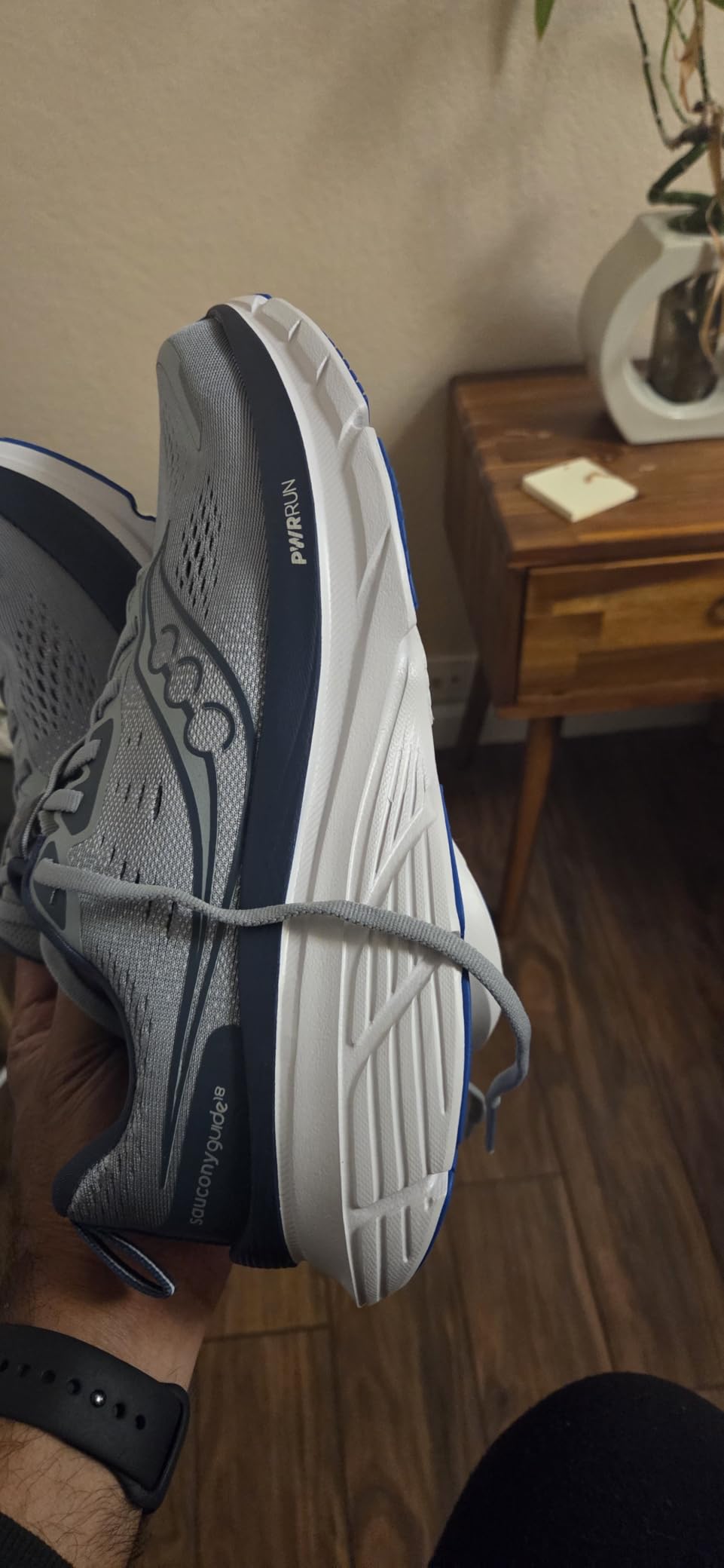 Saucony Men's Guide 18 Sneaker customer photo 1