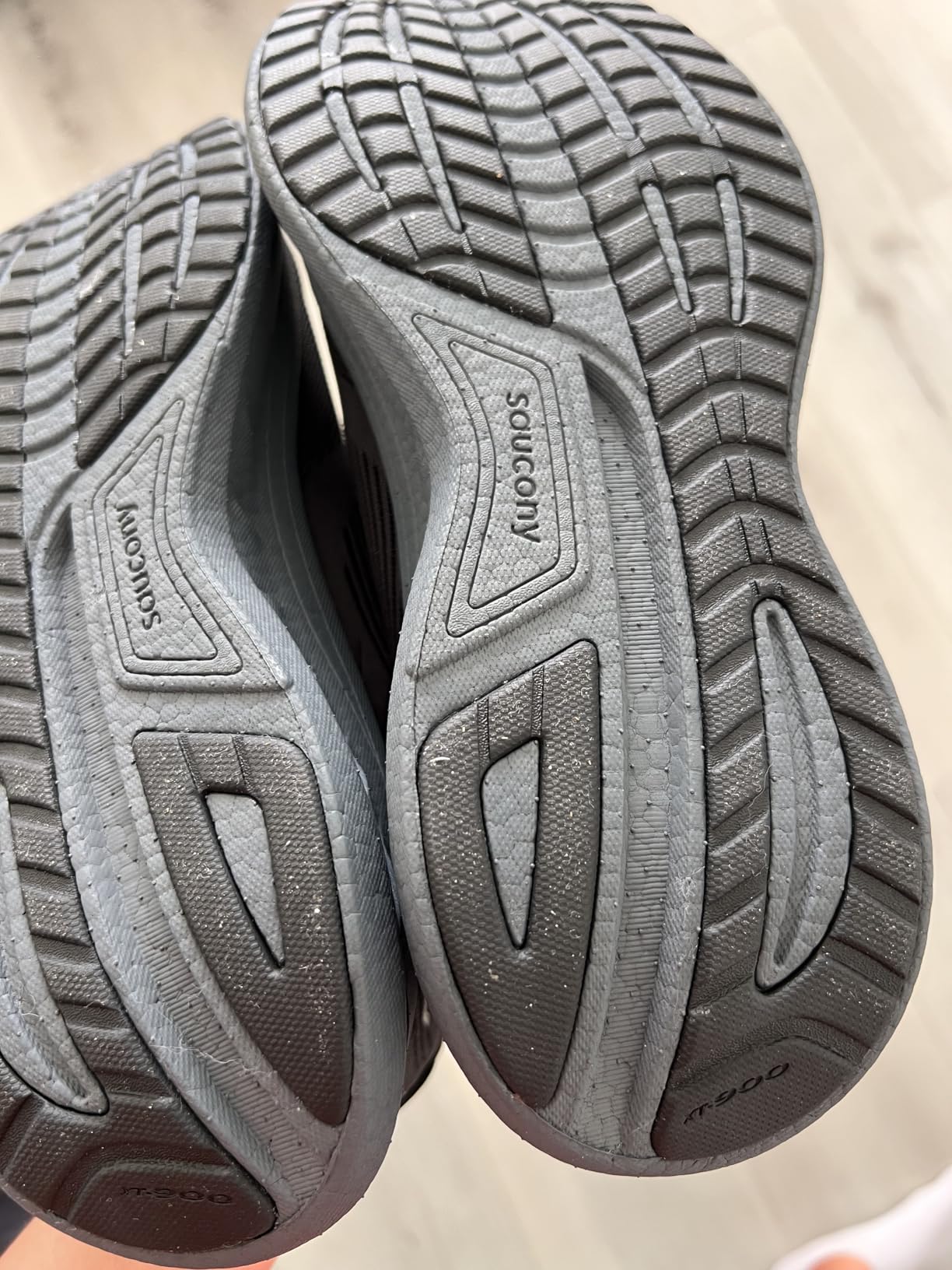 Saucony Men's Ride 18 Sneaker customer photo 1