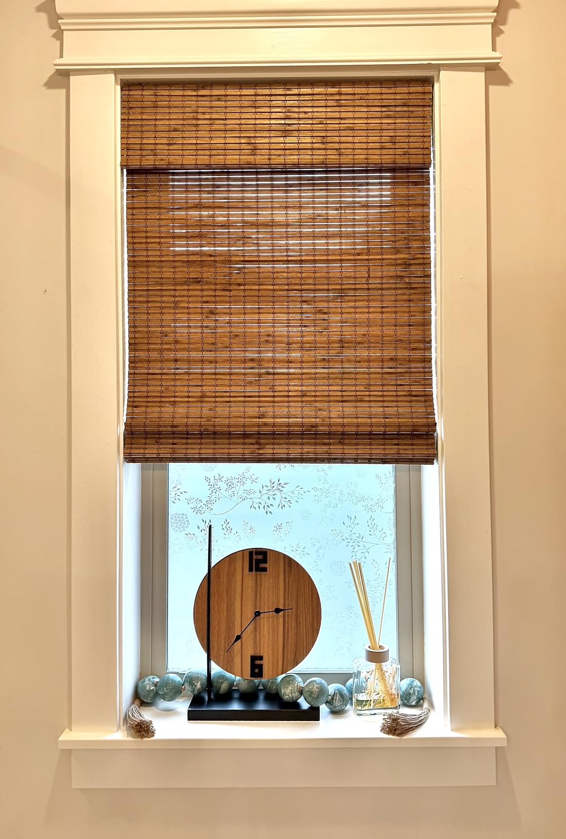 UNISHADES Cordless Bamboo Roman Shades, 26.5×48 in, Highfield Teak | Wide Bamboo Strip Weaving Technique, High light-blocking capacity, High Level of Privacy Protection customer photo 1
