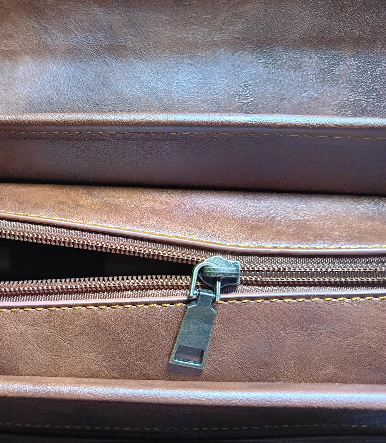 RAINSMORE Mens Messenger Bag 17 Inch Waterproof Vintage Leather Laptop Bag customer photo 2