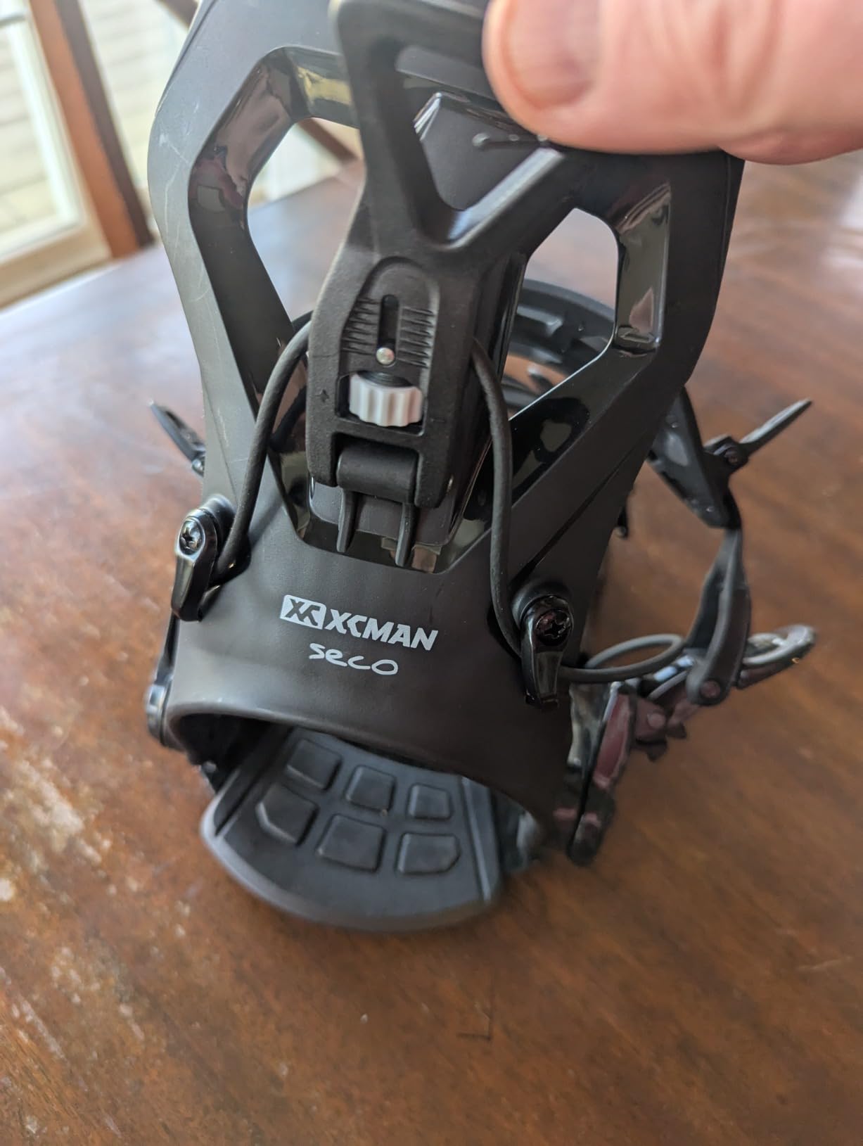 XCMAN Rear Step in Style Snowboard Bindings Lightweight Rear Entry All-Mountain Bindings for Men Women Easy in and Out customer photo 2