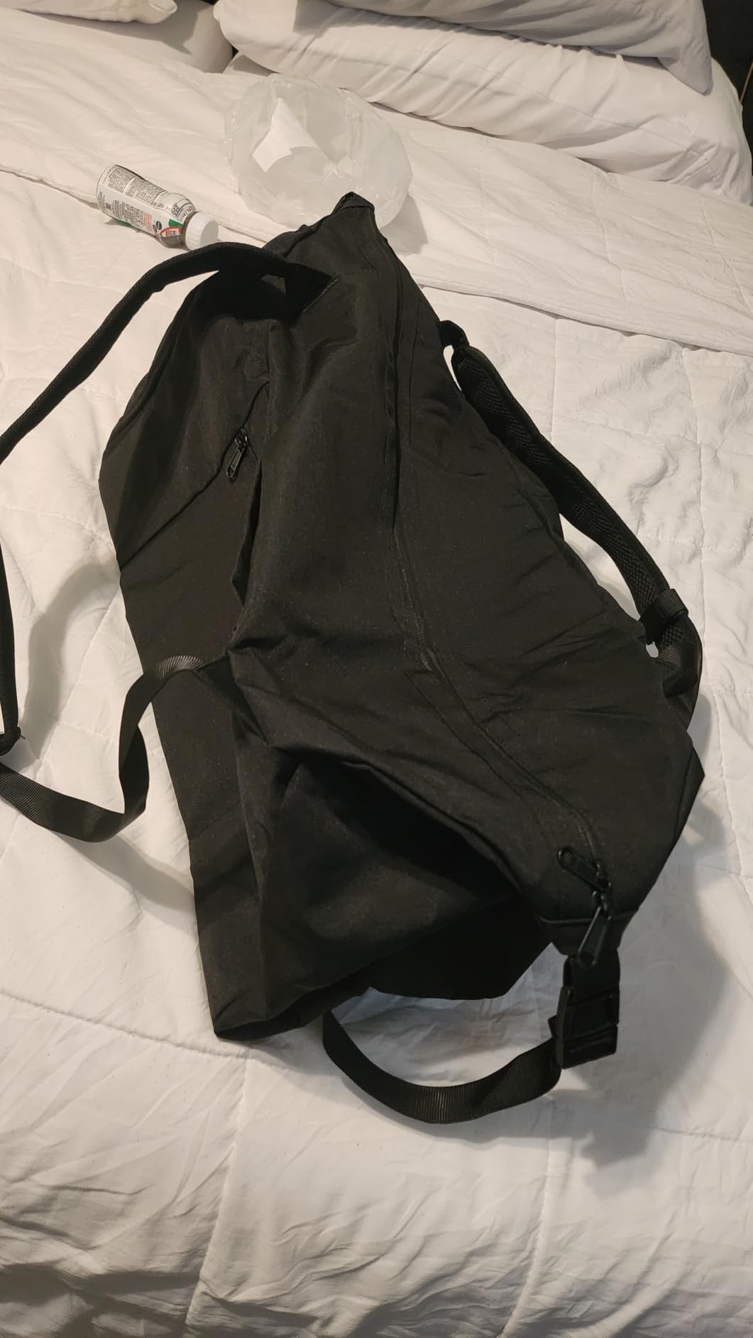 Gym Bag for Men with Shoes Compartment and Wet Pocket Convertible Duffle Bag and Gym Backpack Waterproof Sports Bags for Men with 2 Bottle Holders Multipurpose Weekender Overnight Bag -Black customer photo 1