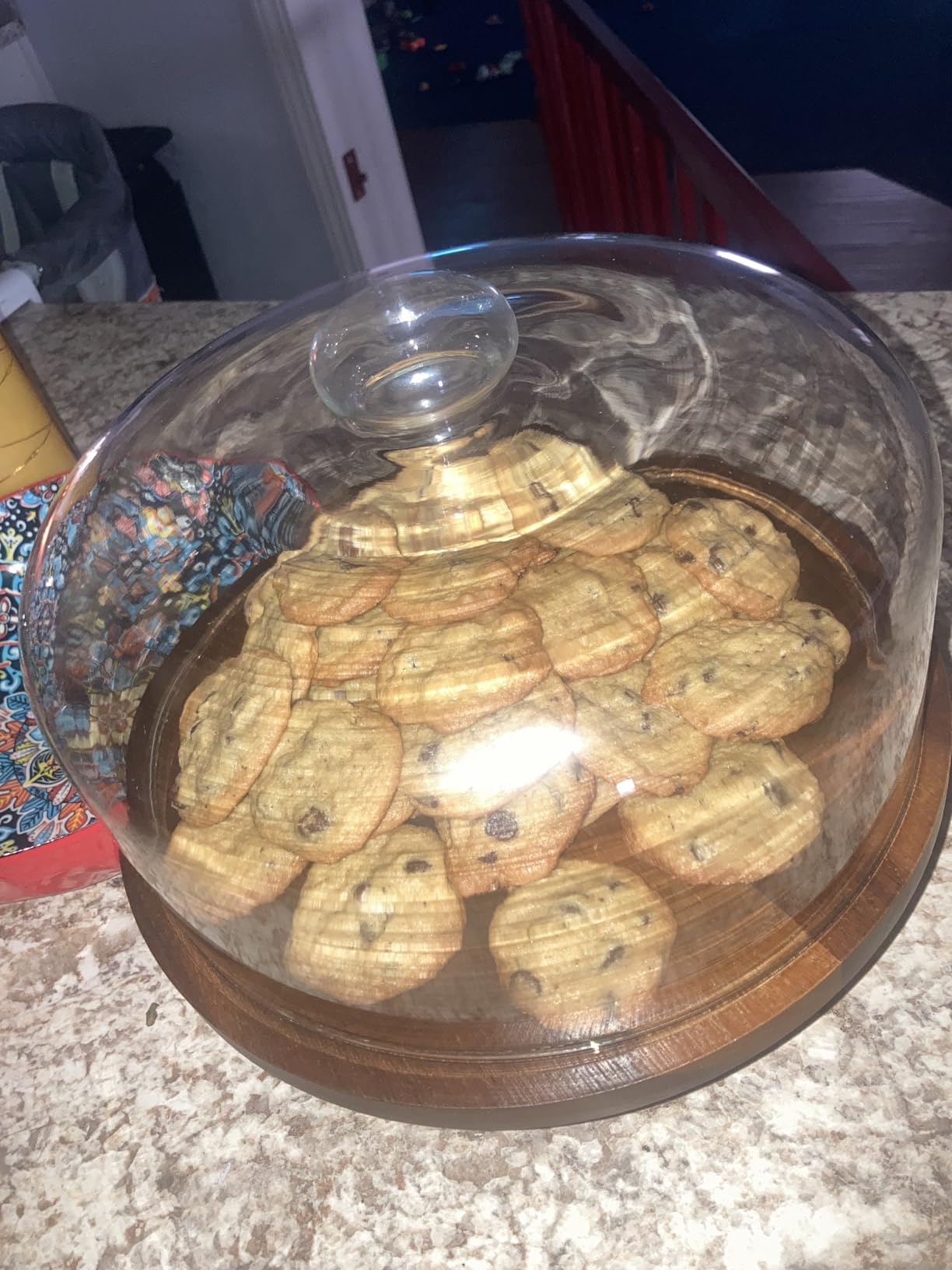 VIVIRBIEN 11in Acacia Wood Cake Stand with Glass Dome&Magnetic Pedestal customer photo 2