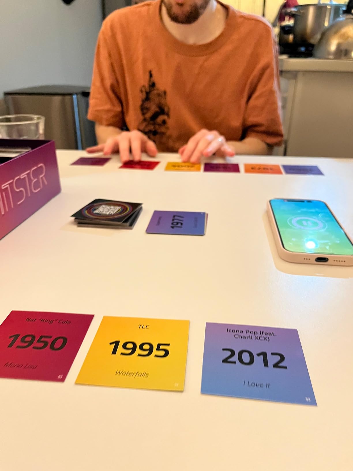 Jumbo Hitster - The Music Fun Party Quiz Card Game, 2-10 Players - 300 Plus Iconic Music Hits - Great for Adult and Family Game Night customer photo 1