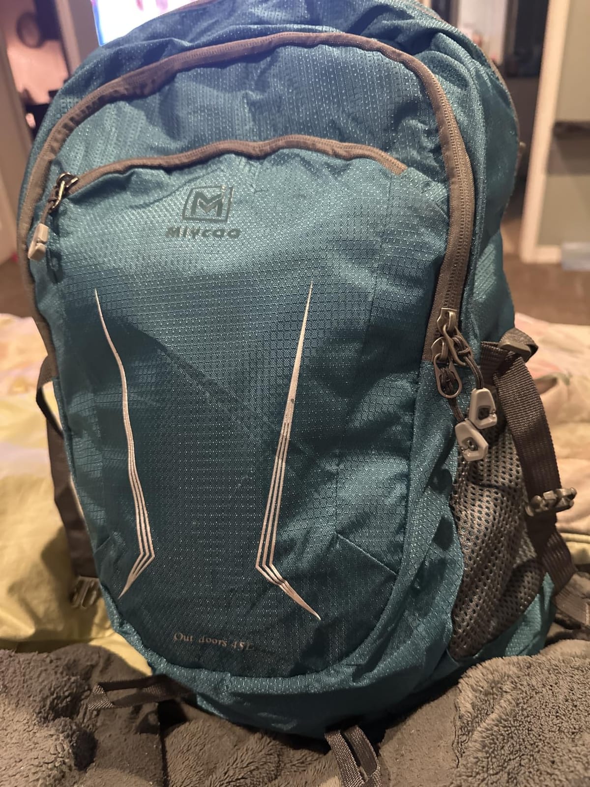 MIYCOO Ultralight Packable Backpack, 35L Water-Resistant Hiking Daypack customer photo 1