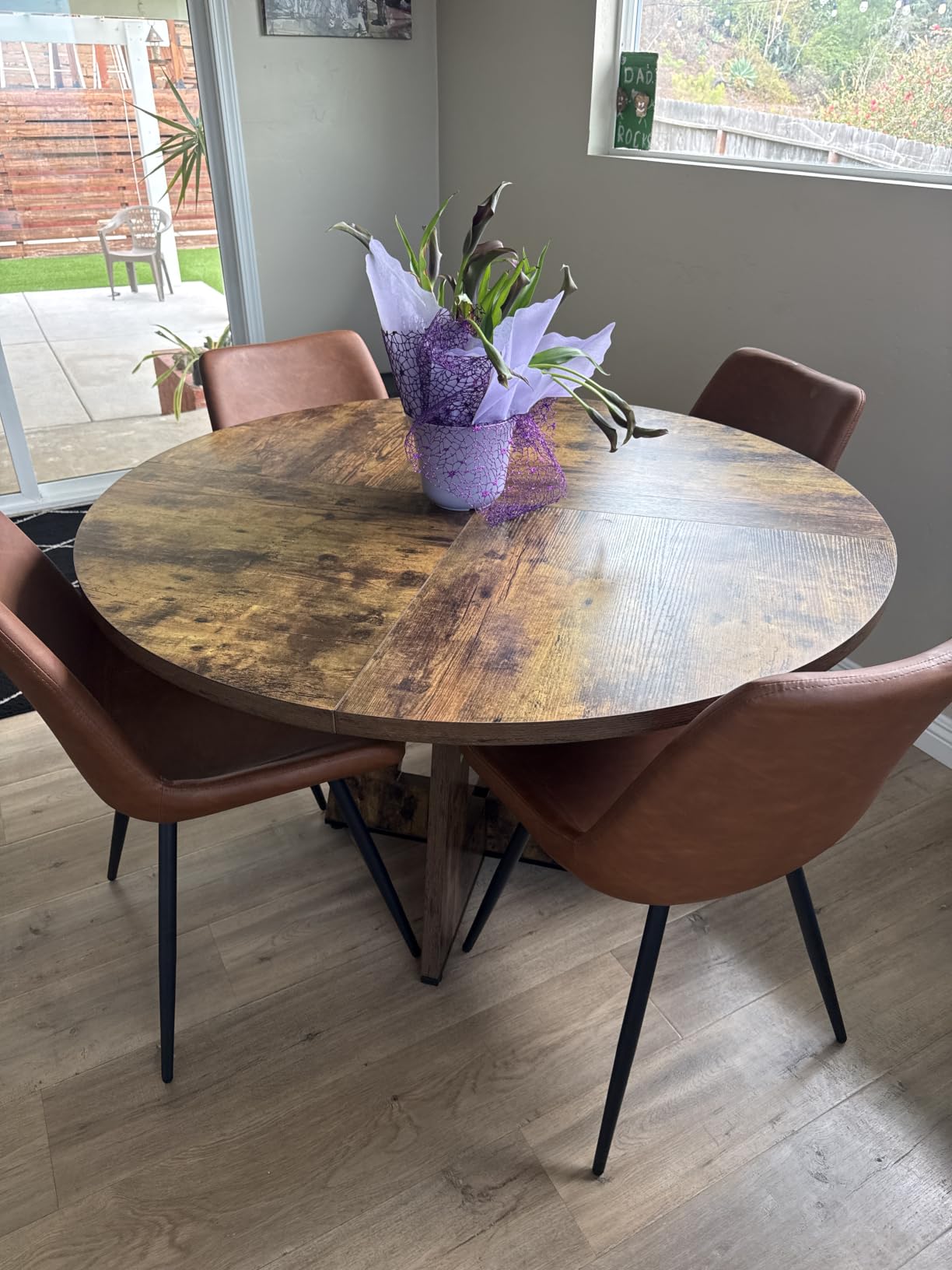 LITTLE TREE Round Dining Table for 4-6 People, 47 Inches Dining Room Table with Wooden Pedestal Base, Brown Dinner Tables, Circle Kitchen Tables for Dining Room, Kitchen, Living Room(Table Only) customer photo 1