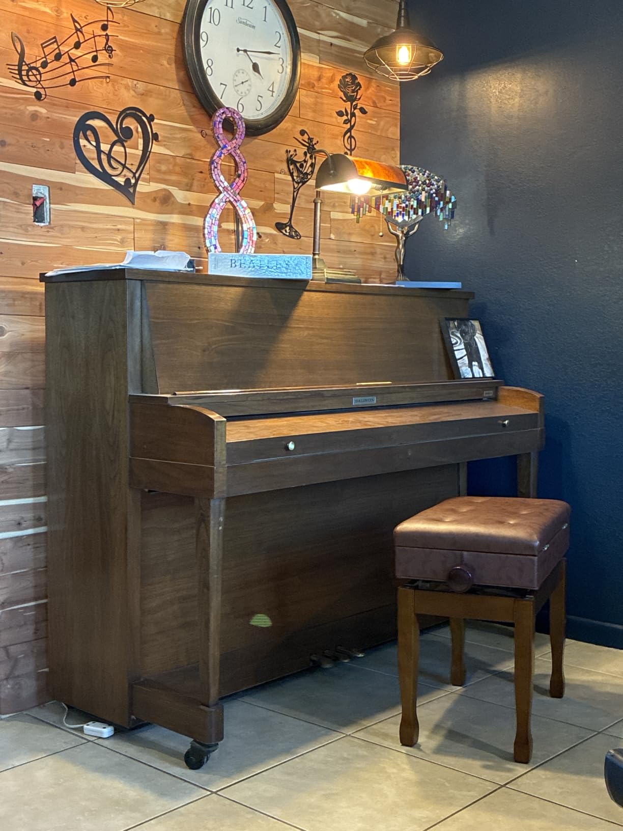 Adjustable Height Piano Bench Stool PU Leather Cushion Wooden Keyboard Seat with Music Storage (Black) customer photo 1