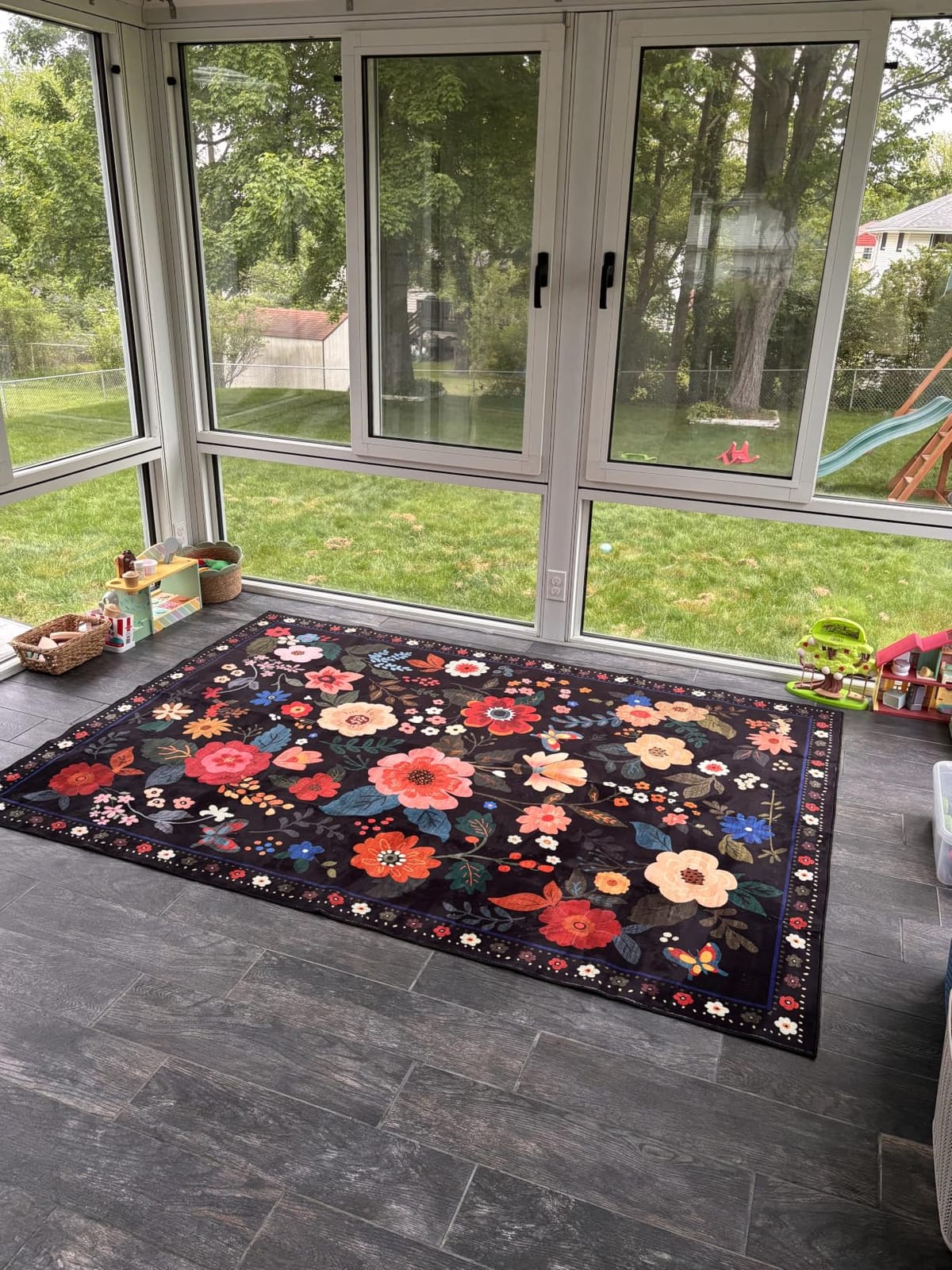RELEANY Floral Washable 5x7 Area Rugs Black customer photo 1