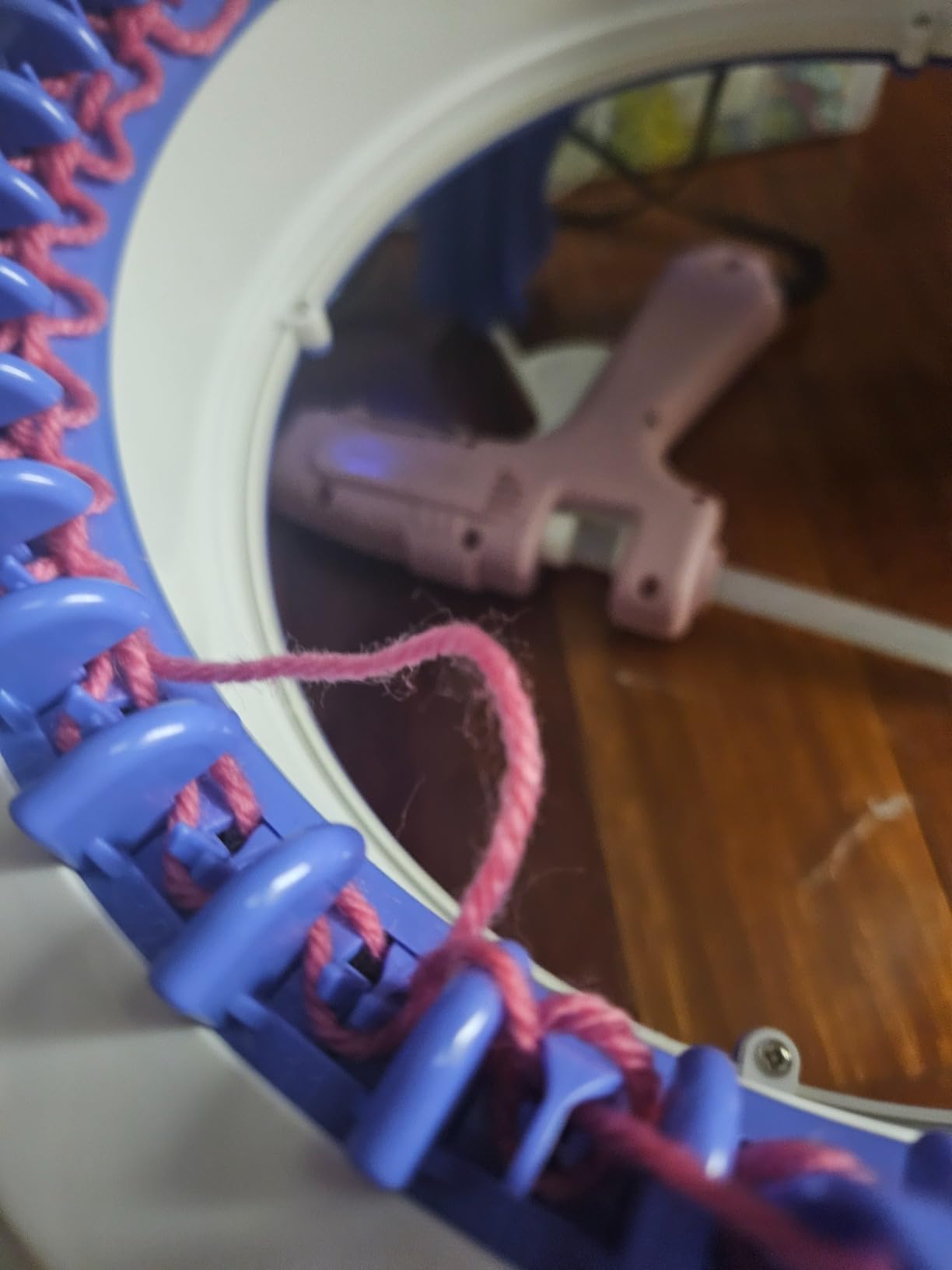 SENTRO Knitting Machine 48 Needles, Knitting Loom Machine with Row Counter customer photo 2