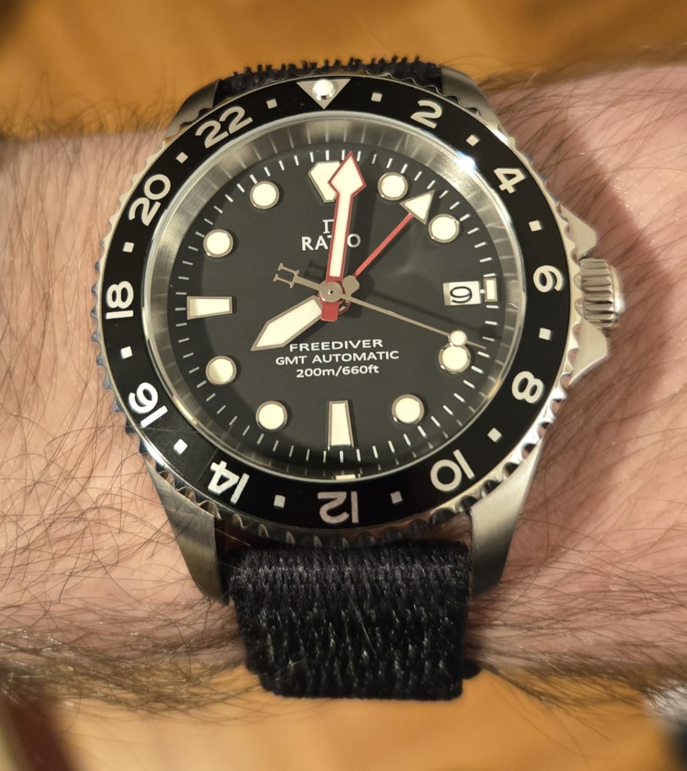 RATIO FreeDiver Dive Watch Sapphire Crystal GMT Rotating Bezel Automatic Diver Watch 200M Water Resistant Diving Watch for Men customer photo 2