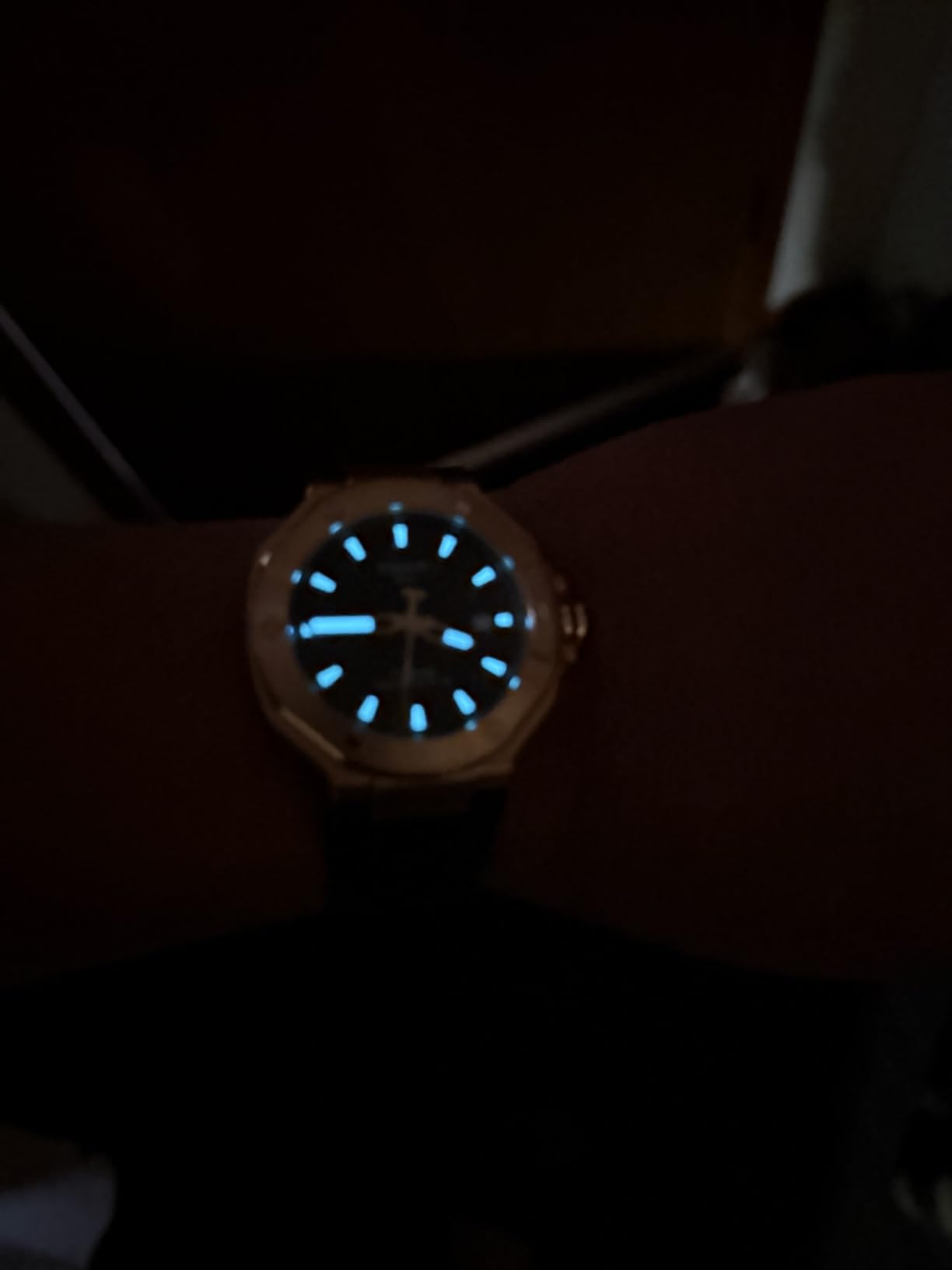 Tissot T-Race, Swiss Powermatic 80, 41mm, Black Dial, Men's Watch customer photo 2