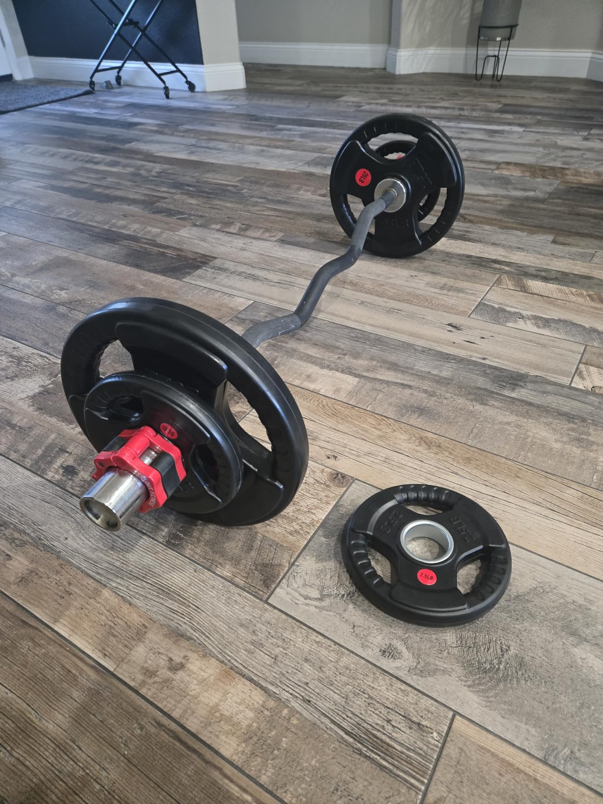 GIKPAL Olympic Weight Plates, 2-Inch Rubber Coated for Strength Training | 2.5-250LB Barbell Plates Weights Set, Three-Grip Design for Easy Handling, Quiet & Floor-safe, Home Gym Use customer photo 2