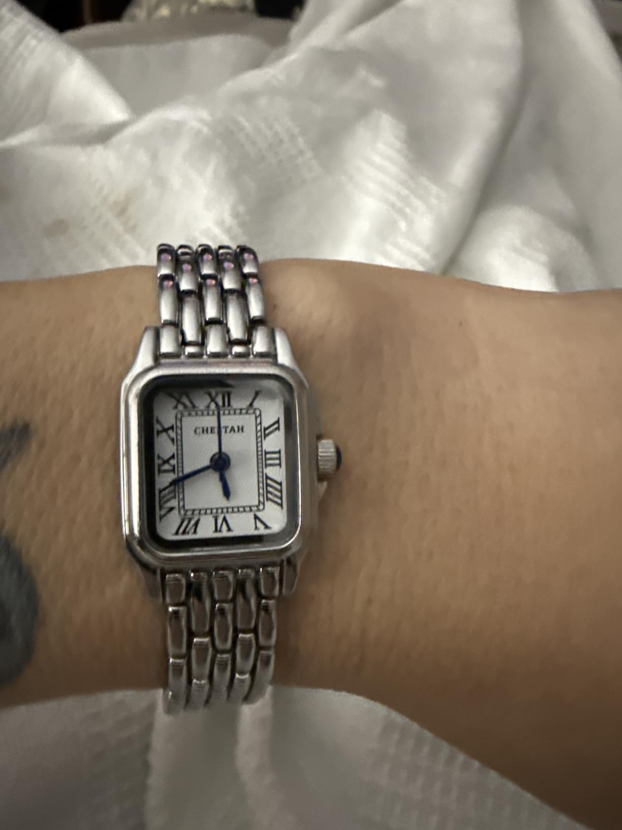 CHEETAH Gold Watches for Women with Small Vintage Bracelet, Rectangular Case Roman Dial customer photo 1