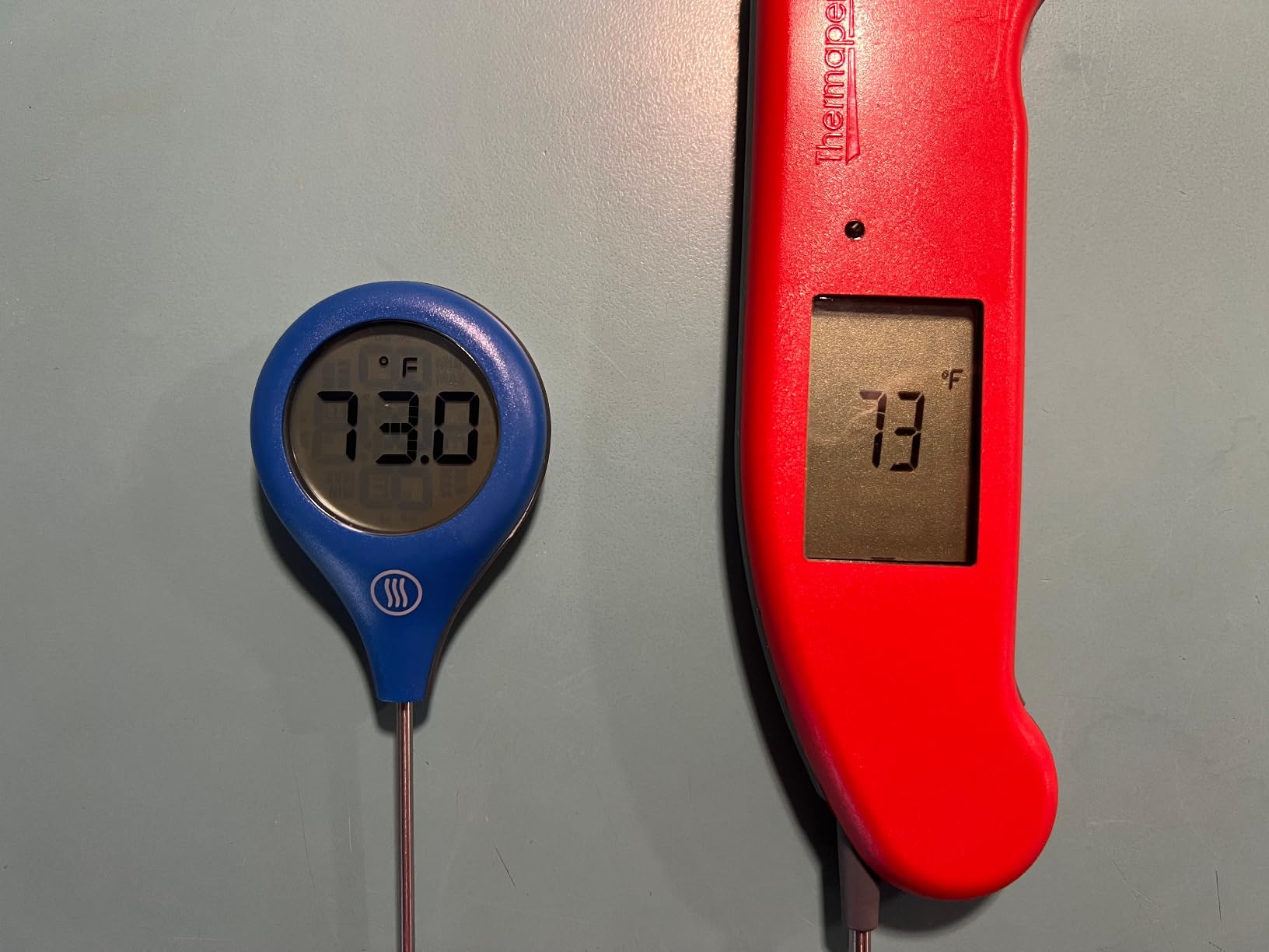 ThermoWorks ThermoPop 2 - Best Value Instant Read Thermometer - Cayenne Pepper Red customer photo 2