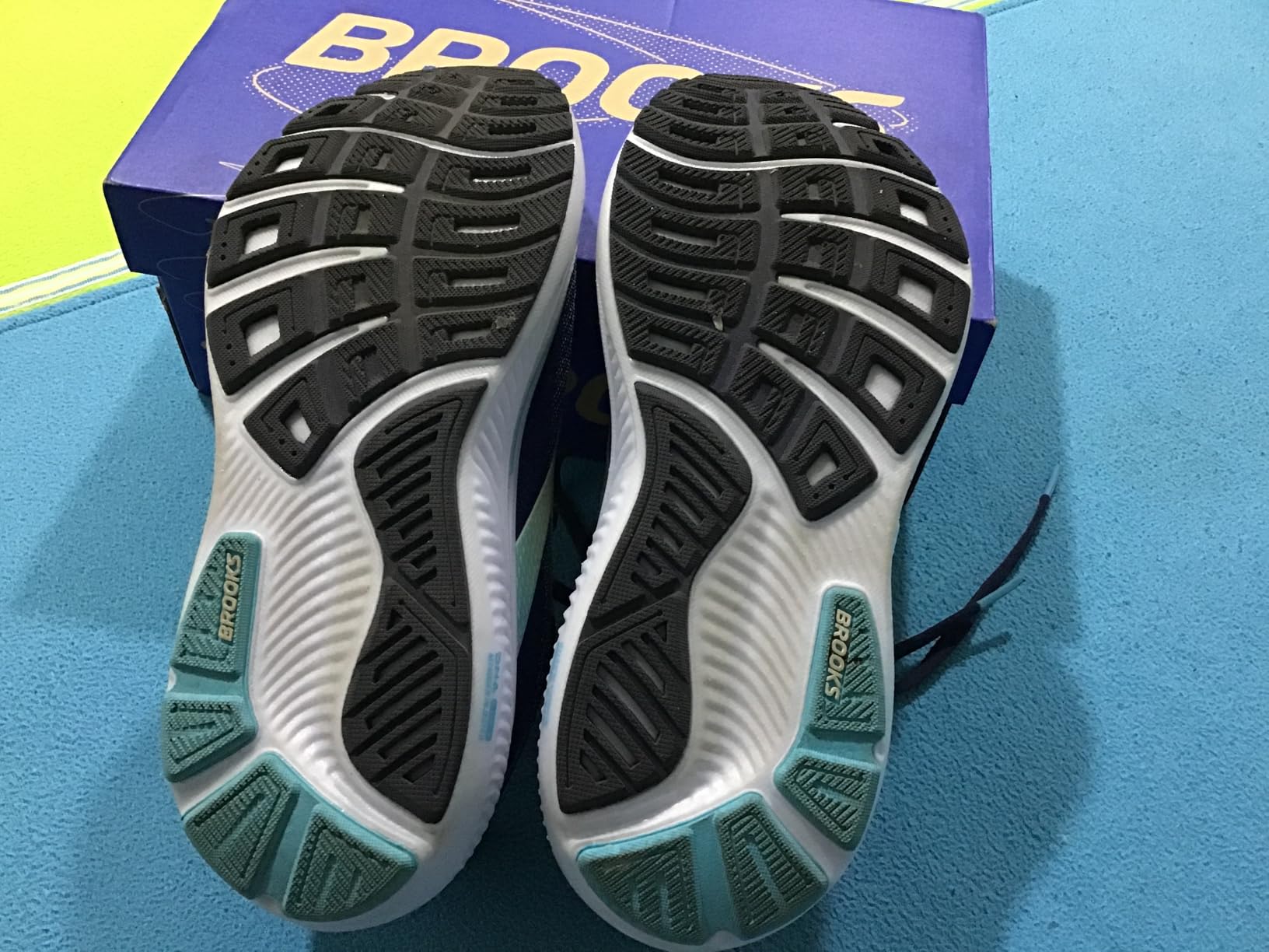 Brooks Women’s Ghost 17 Neutral Running Shoe customer photo 2