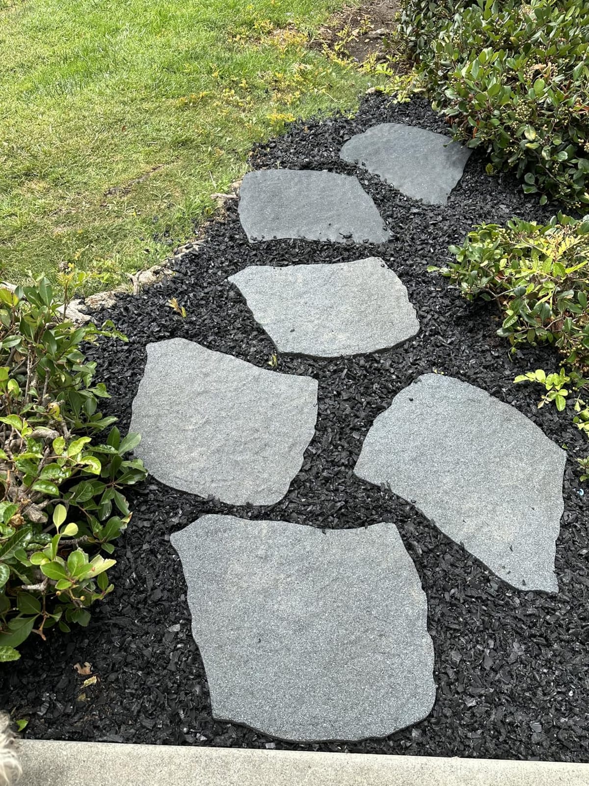 Sekcen 3 Pack Rubber Stepping Stones Outdoor Garden Rubber Pavers Pathway Walkway Paving Stones customer photo 2