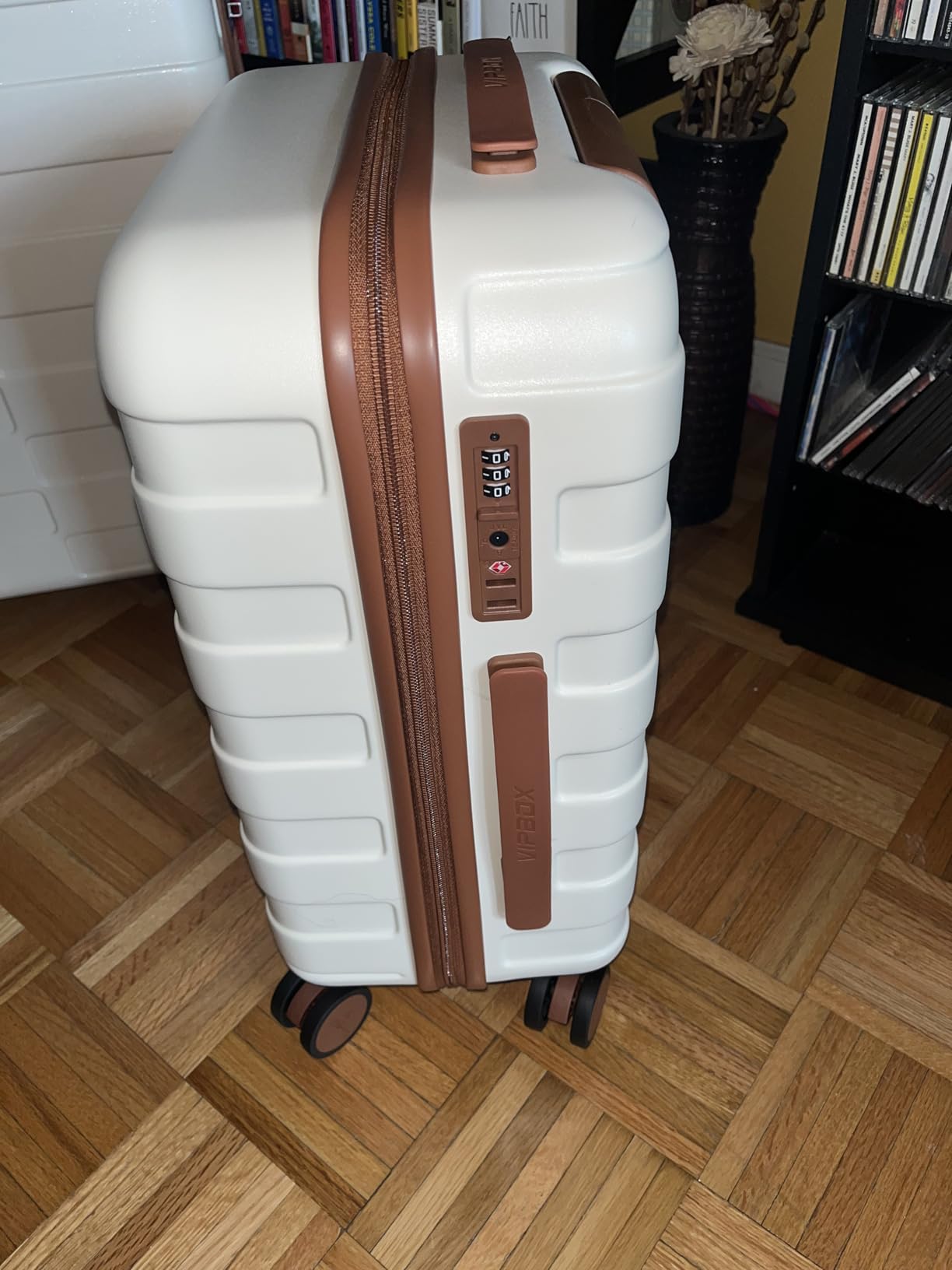 Vipbox Suitcase Set 3-Piece Hardside PC Suitcase with Wheels, Forest Green customer photo 2