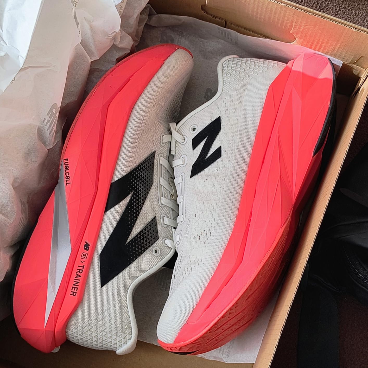 New Balance Men's FuelCell Supercomp Trainer V3 customer photo 2