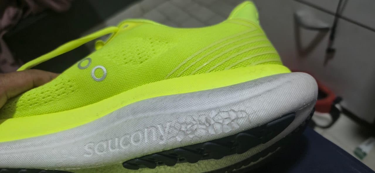 Saucony Triumph 23 customer photo 2