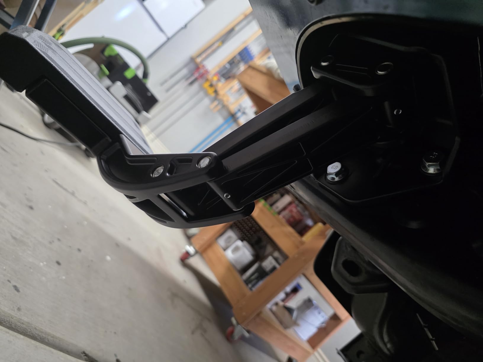 Rear Bed Step Tailgate Bedstep Compatible with Toyota Tacoma 2024 2025 2026, Folding Truck Step Retractable Bumper Tailgate Step Replace pt392-35920 customer photo 1