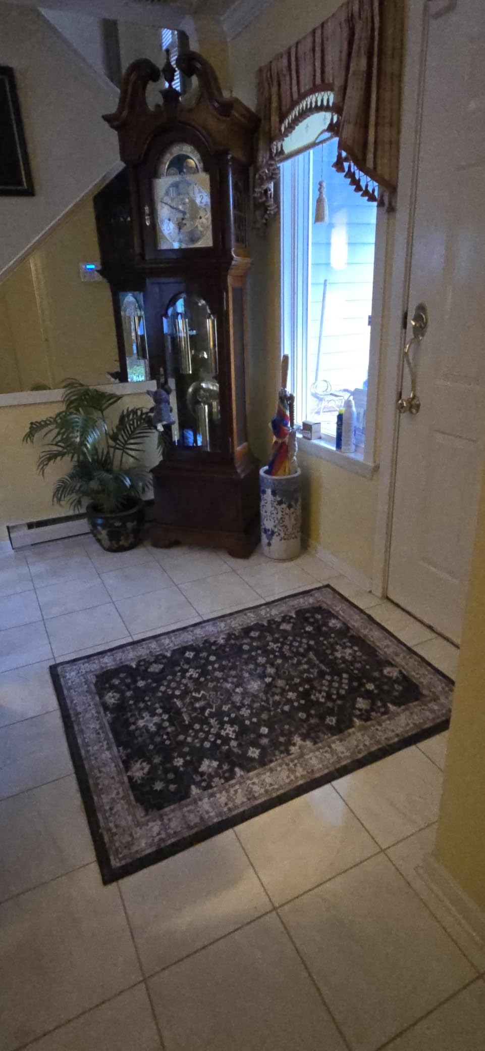 Dark Washable Long Runners for Hallways, 2'6