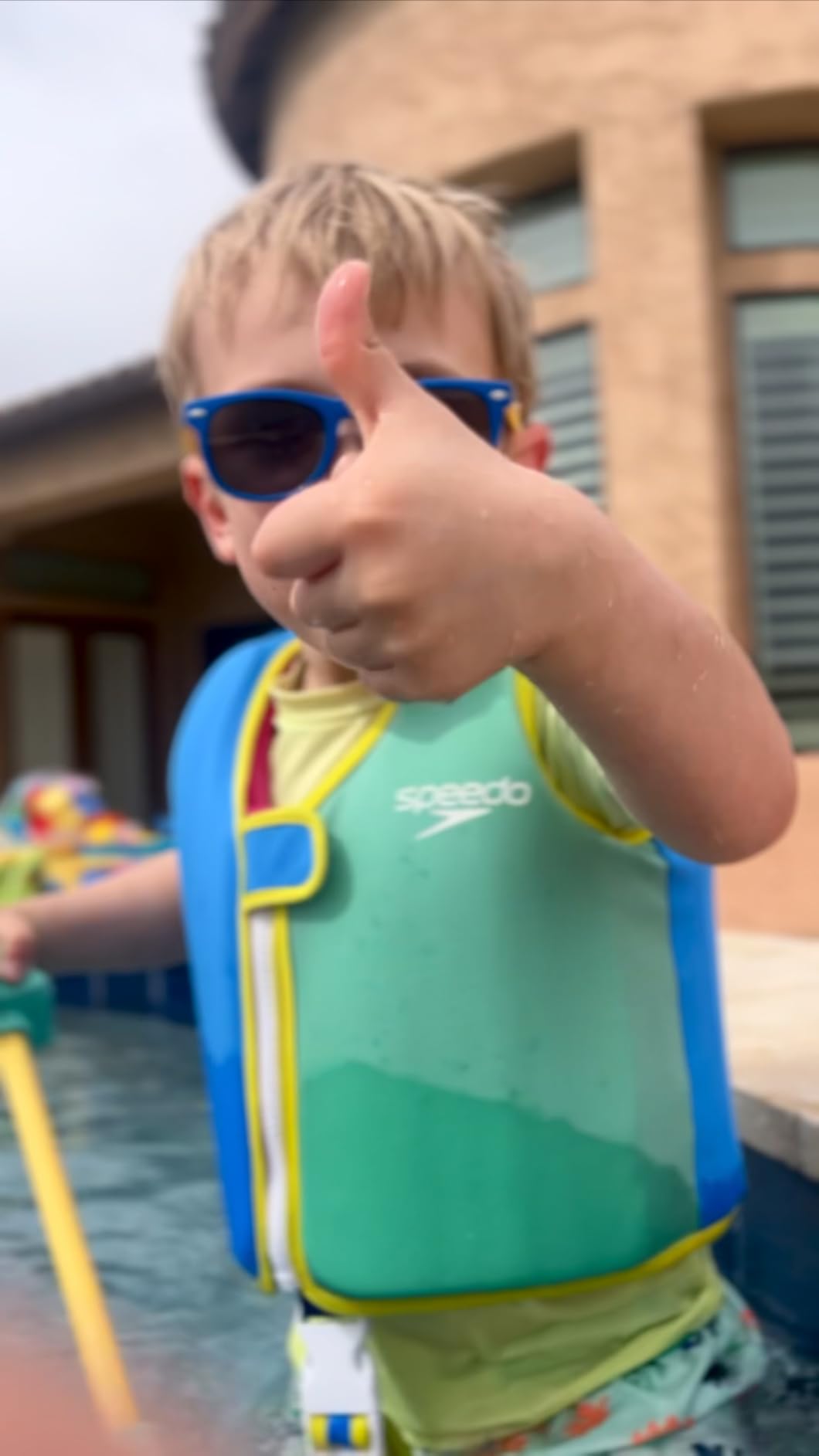 Speedo Unisex-Child Swim Flotation Classic Vest Begin to Swim UPF 50 customer photo 2