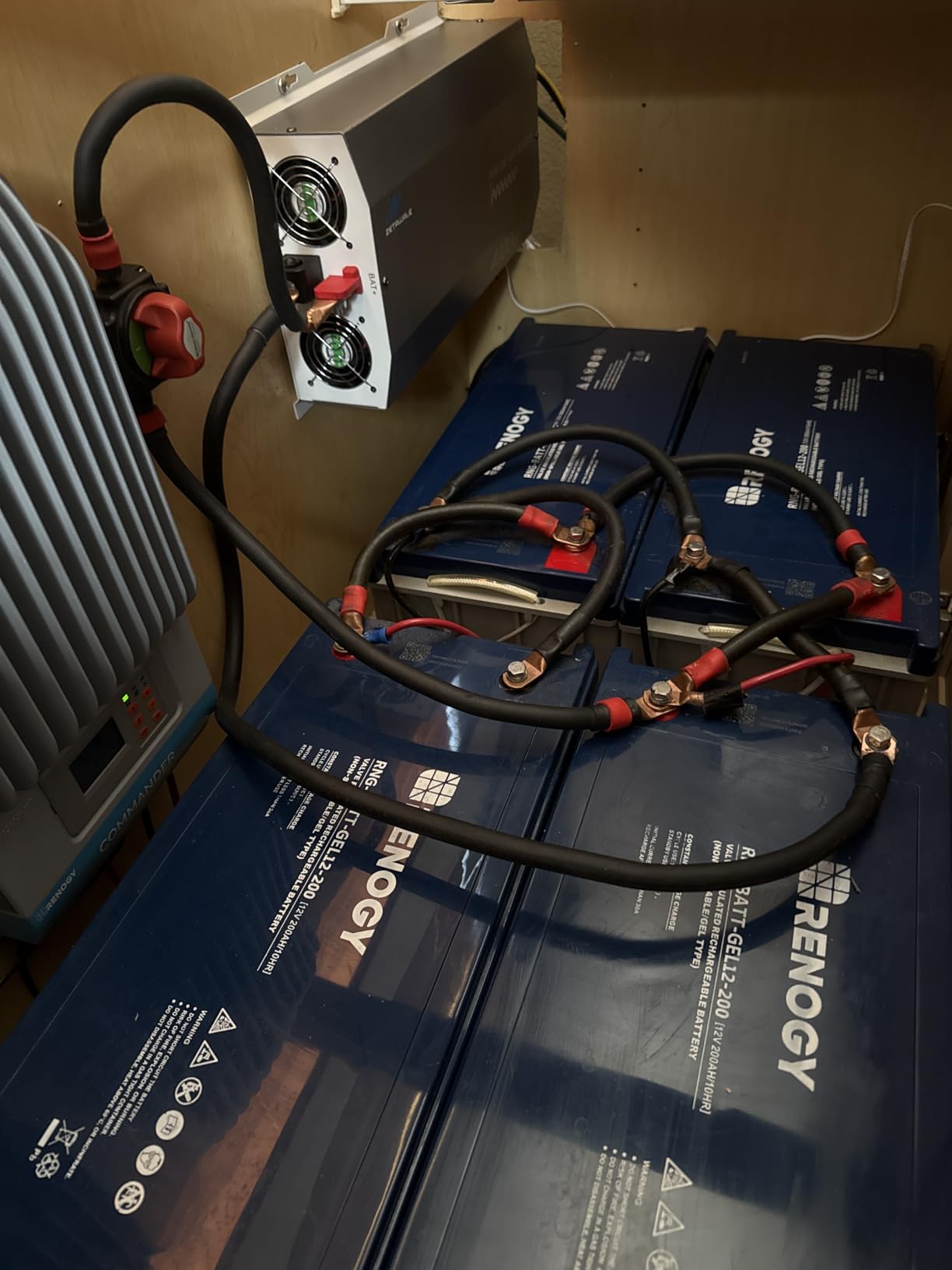 2500W Pure Sine Wave Inverter 12V DC to 120V AC with Built-in ATS for RVs customer photo 2