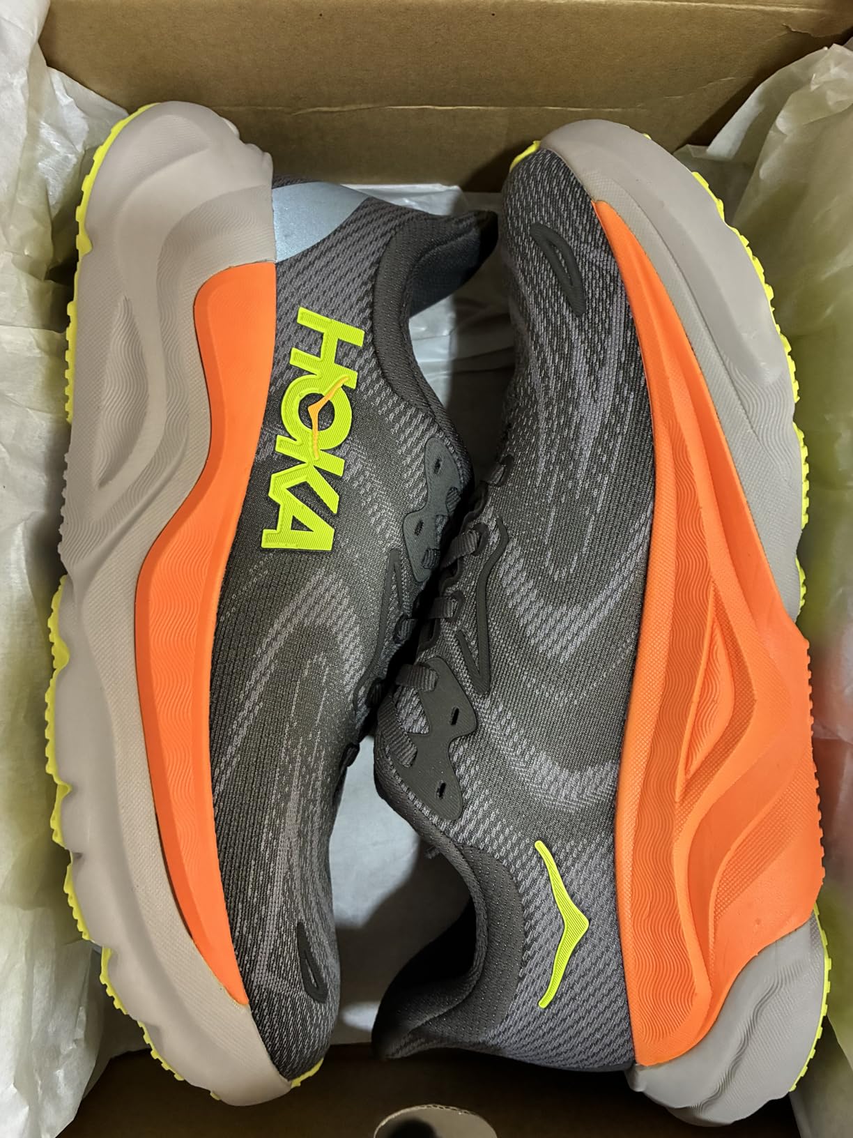 Hoka Mens Arahi 8 customer photo 1