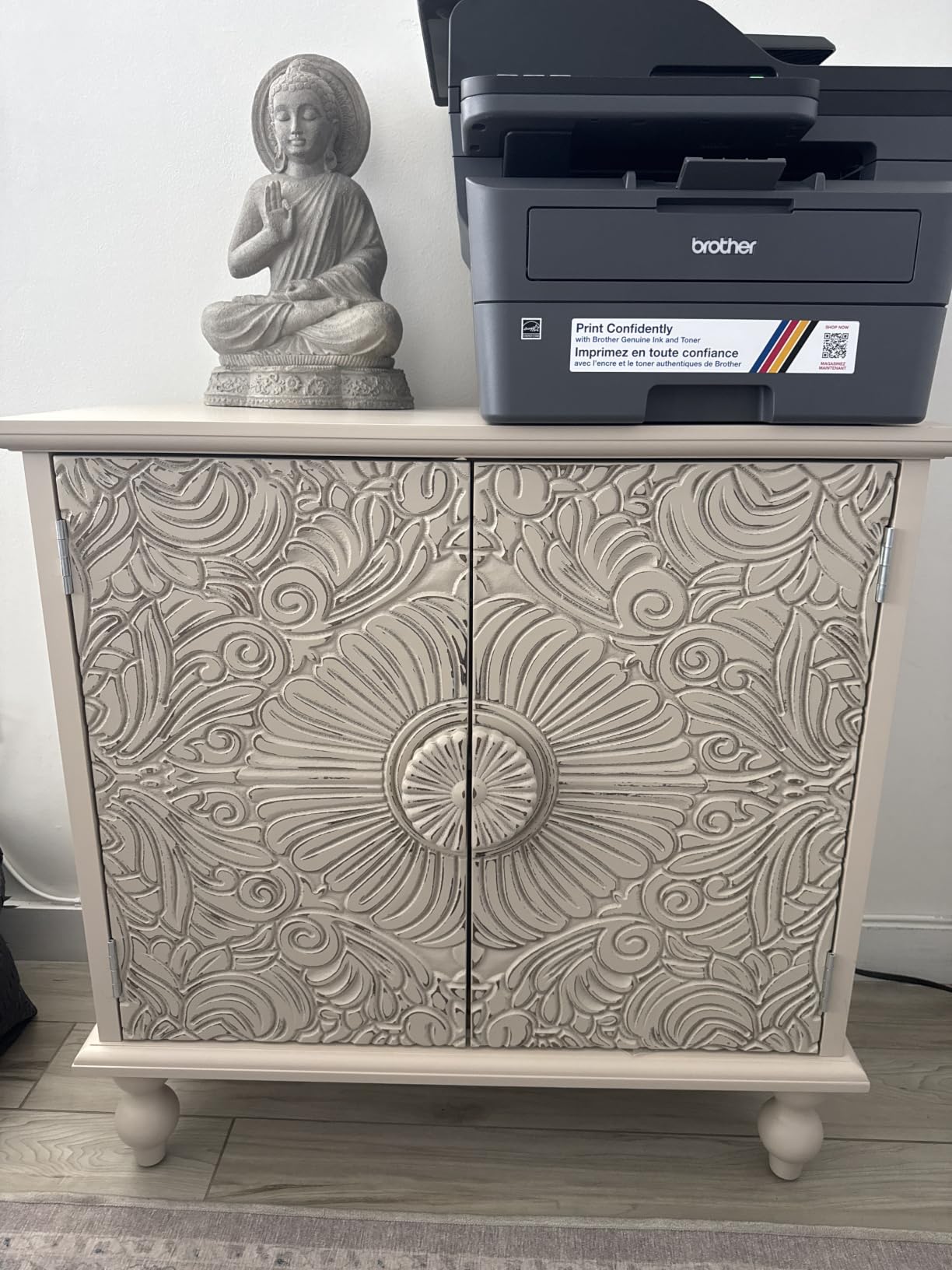 Solid Wood Buffet Cabinet, Accent Cabinet, 2 Carved Doors, White customer photo 1