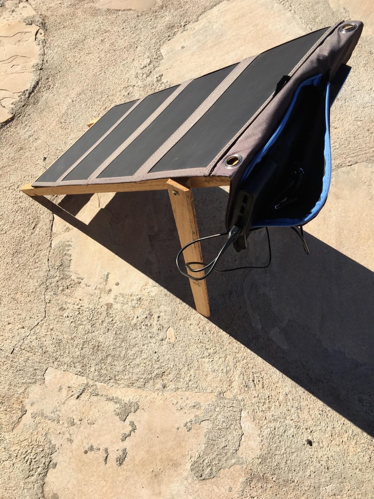 21W Solar Panel Charger BigBlue SolarPowa 20 Portable Solar Charger with USB-A/USB-C Ports, IP68 Waterproof, High-Efficiency Lightweight Foldable Solar Panels for Phones, Tablets, Camping, Backpacking customer photo 2