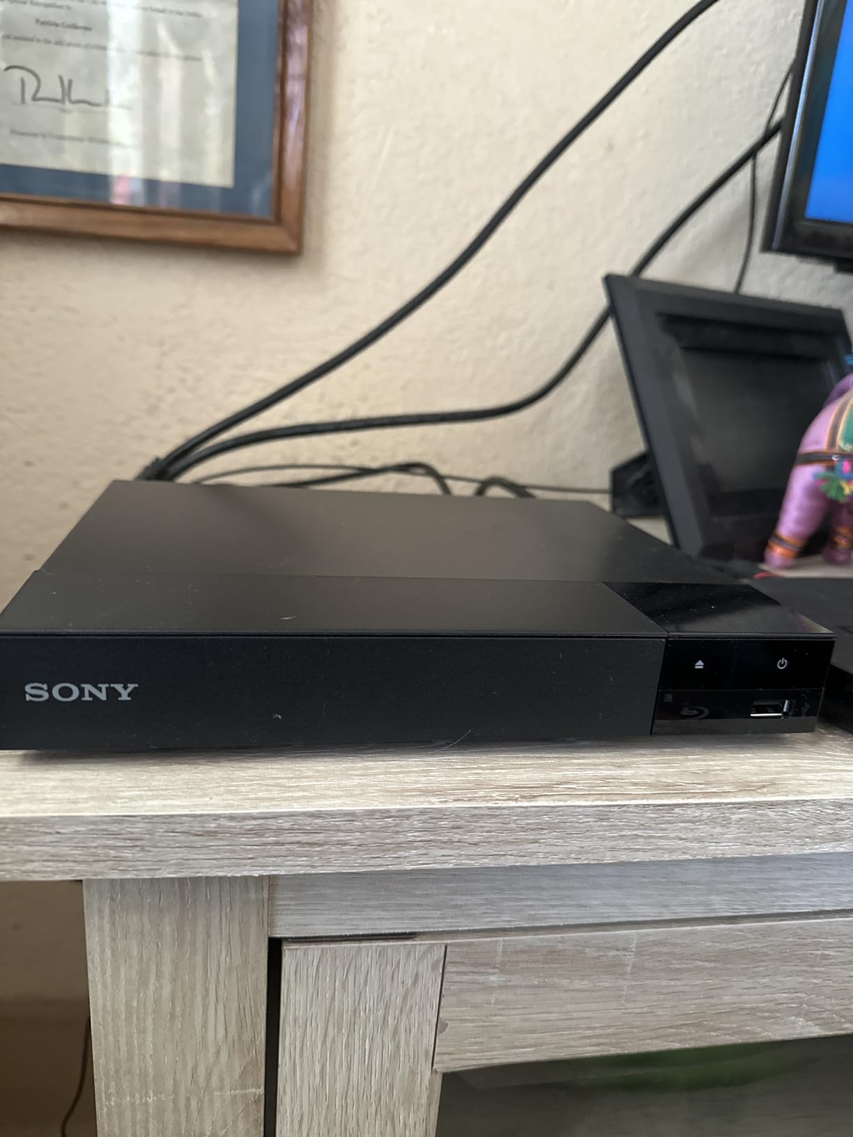 Sony BDP-S1700U Full HD 1080p Blu-ray DVD Player with HDMI Cable customer photo 2