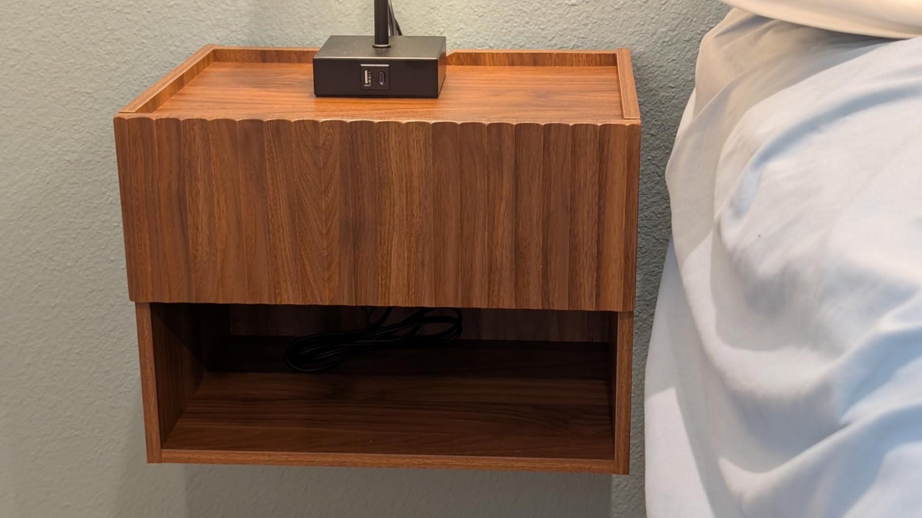 Floating Nightstand Bedroom Bedside Table - Wood Night Stand Set 2 for Small Spaces, Wall Mounted Cabinet with Storage Drawer, White Modern Night Stand for Dorm Hallway Entryway customer photo 1