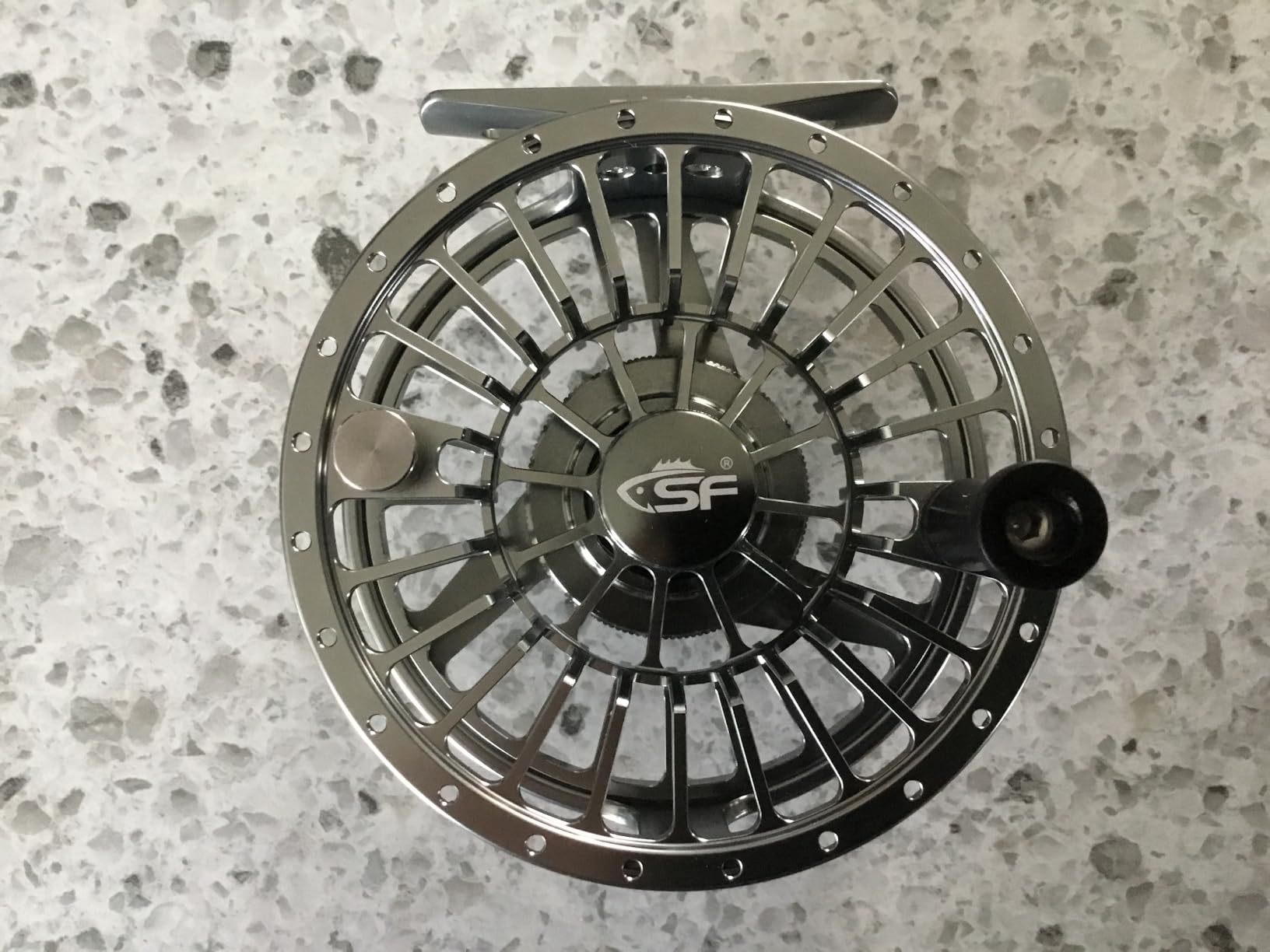 SF Premium SF005 Fly Fishing Reel Aircraft-Grade Aluminum 3/4/5, 5/6/7, 7/8/9 WT Dust-Proof Sealed Drag Free Reel Case Perfect for Trout & Bass customer photo 1