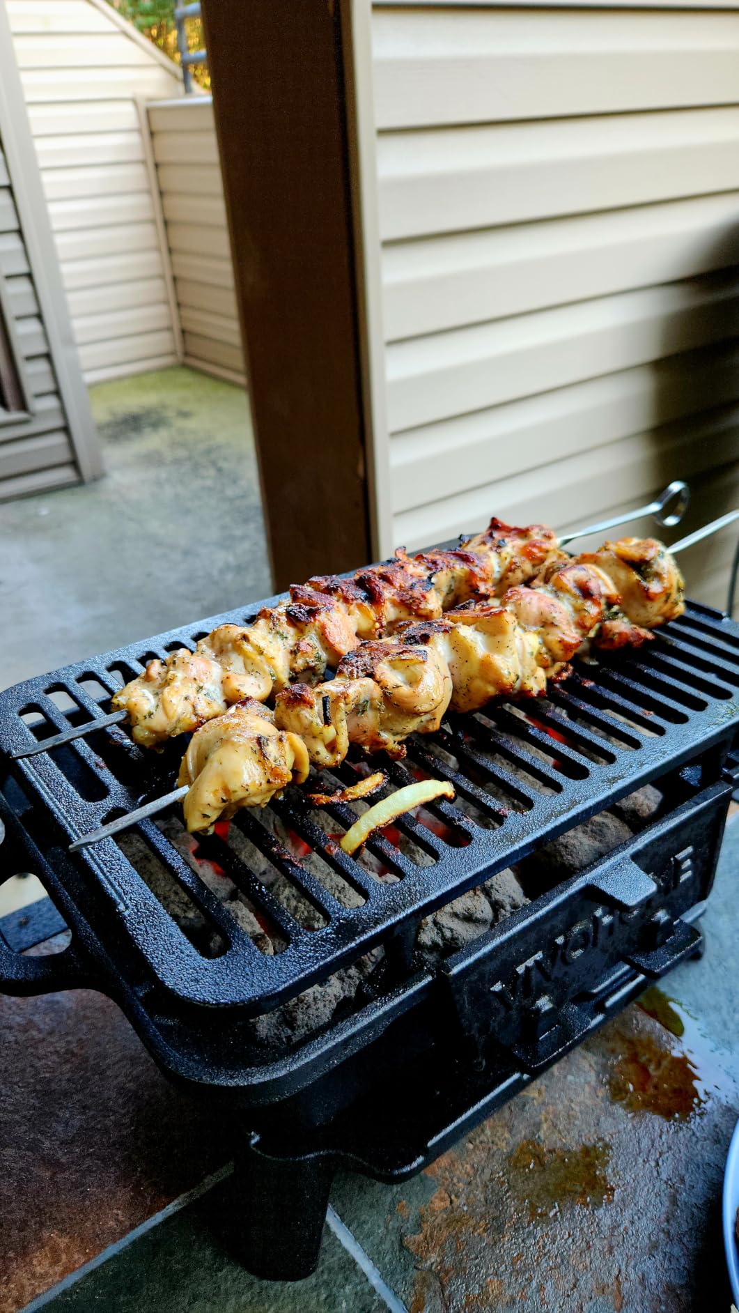 VIVOHOME Rectangle Cast Iron Charcoal Grill with Double-Sided Grate customer photo 2